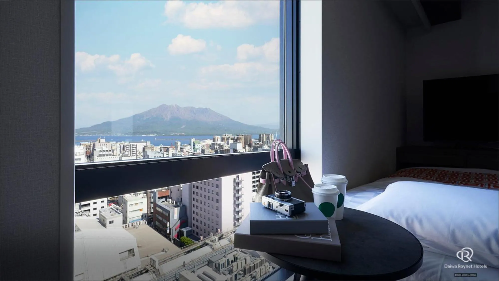 Mountain view, Bed in Daiwa Roynet Hotel Kagoshima Tenmonkan PREMIER - former Daiwa Roynet Hotel Kagoshima Tenmonkan