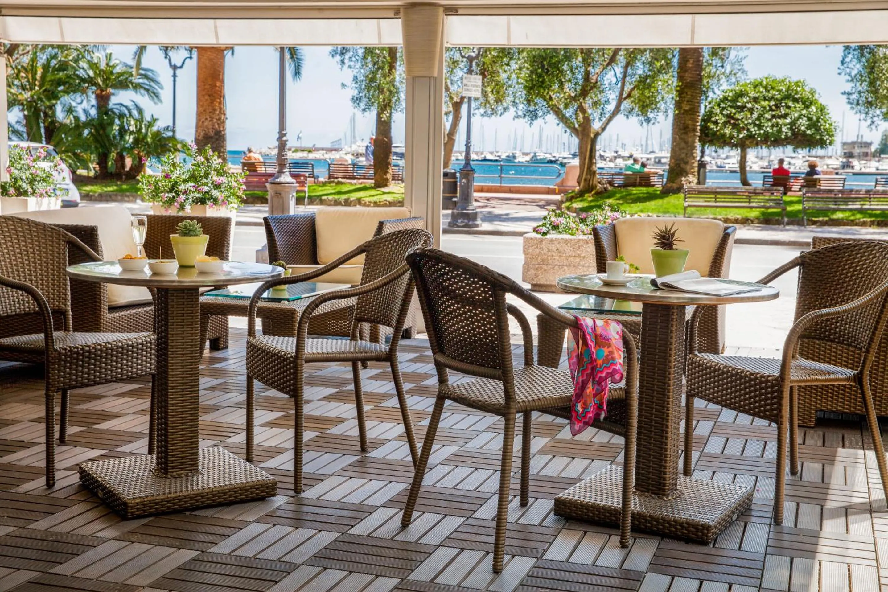 Lounge or bar in Hotel Vesuvio