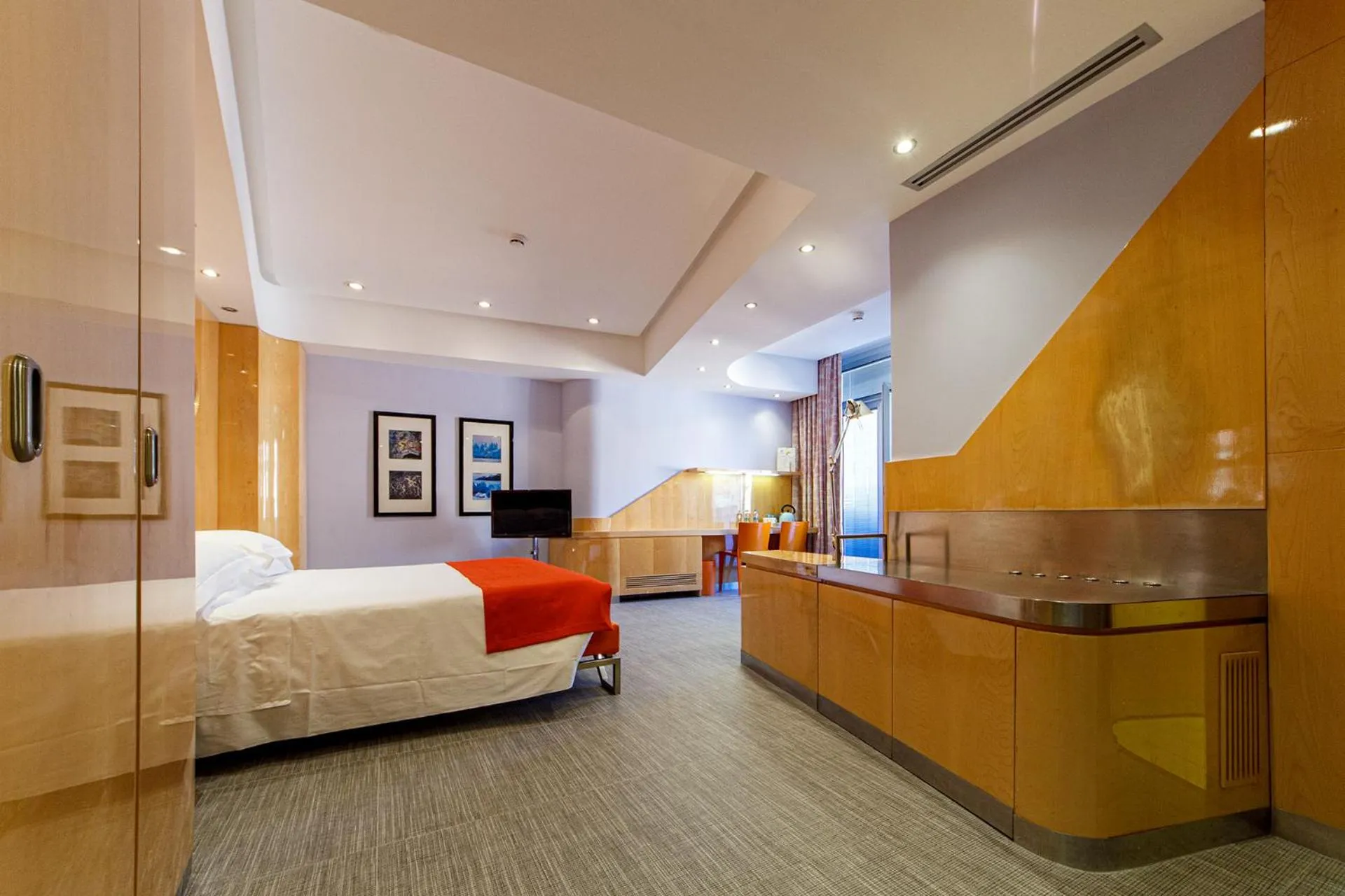 Bed in Albani Hotel Roma