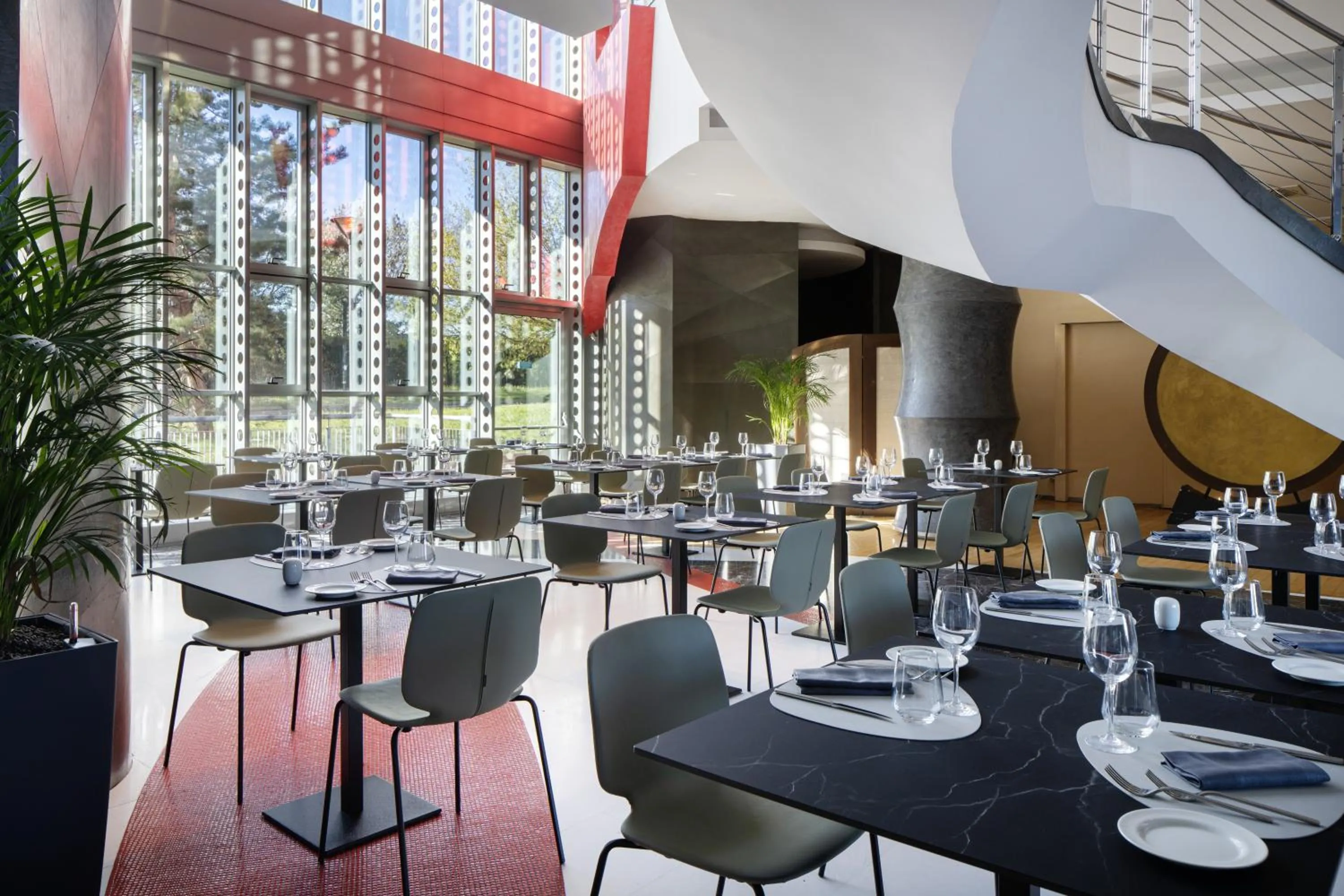 Restaurant/places to eat in UNA Hotels Malpensa