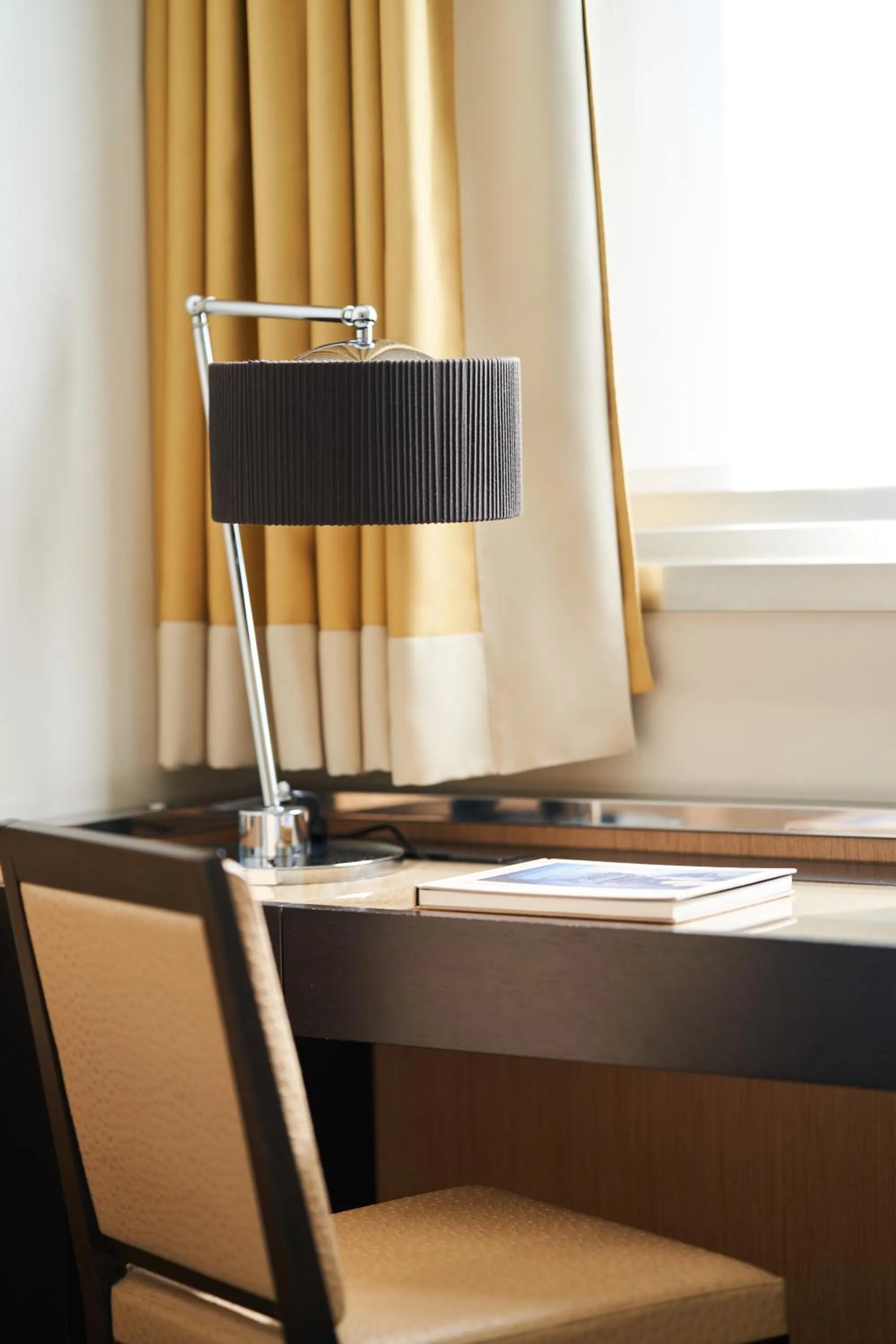 Bedroom in UNA Hotels Malpensa