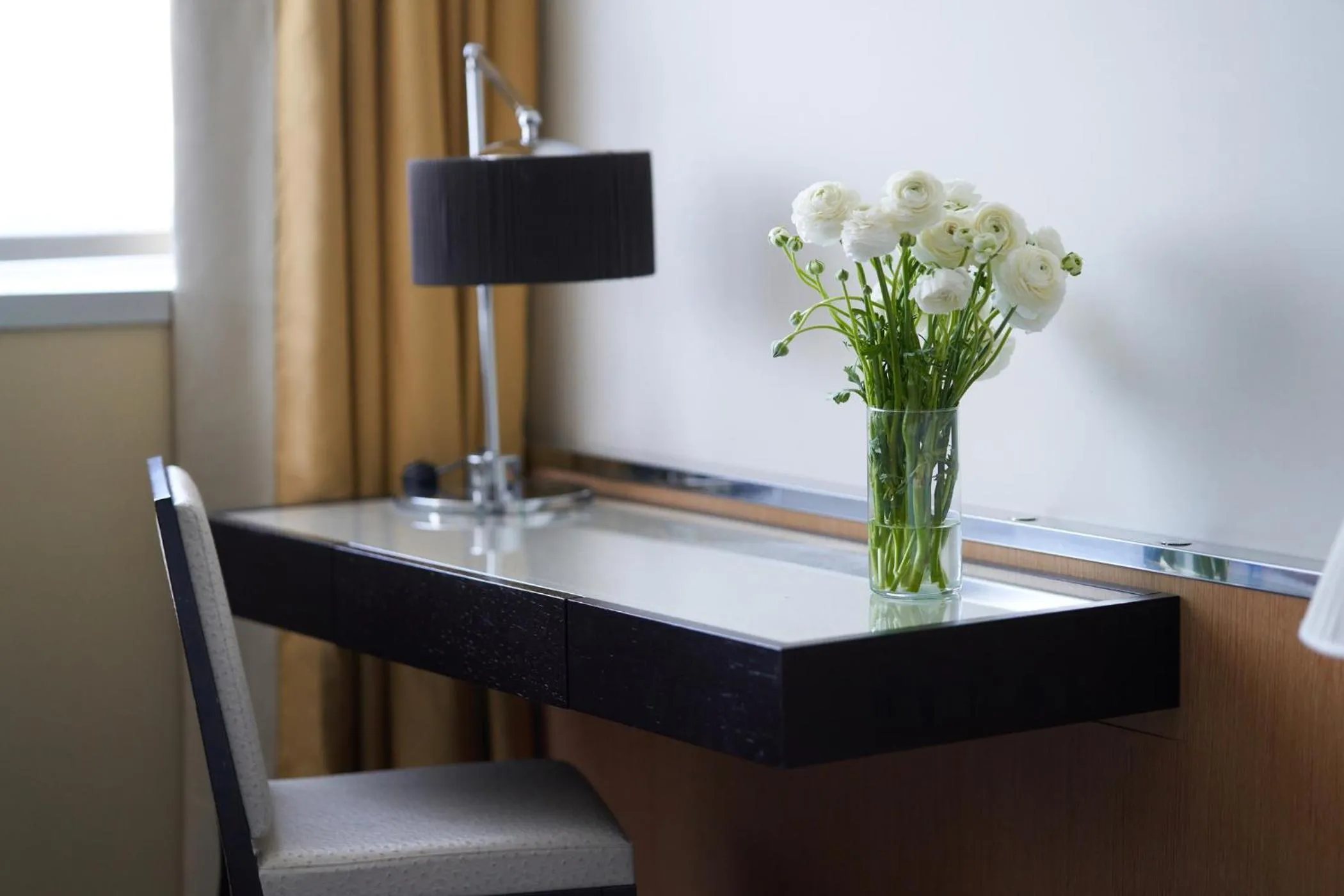 Bedroom in UNA Hotels Malpensa