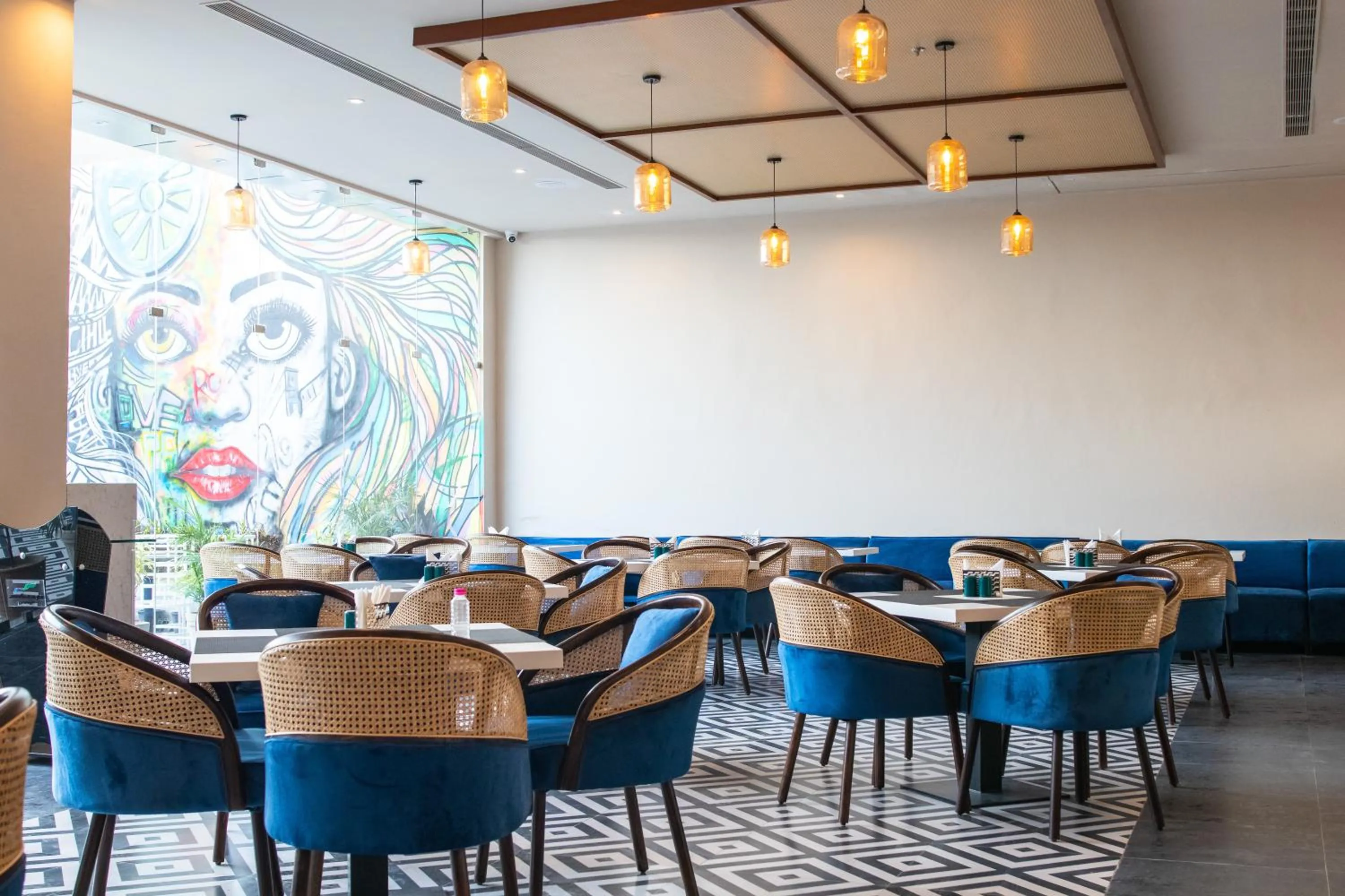 Restaurant/places to eat in The Fern Habitat, Jaipur