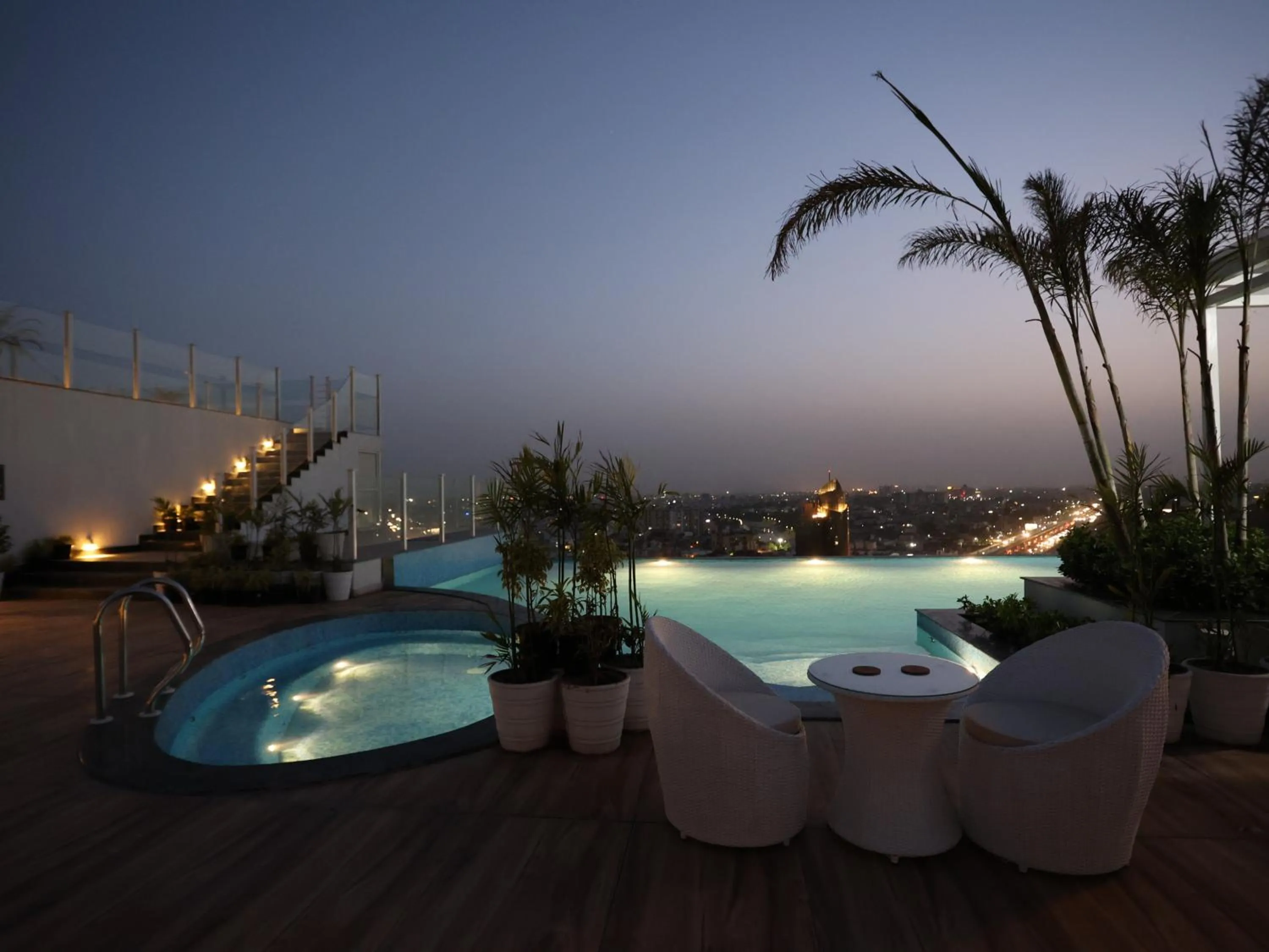 Swimming pool in The Fern Habitat, Jaipur
