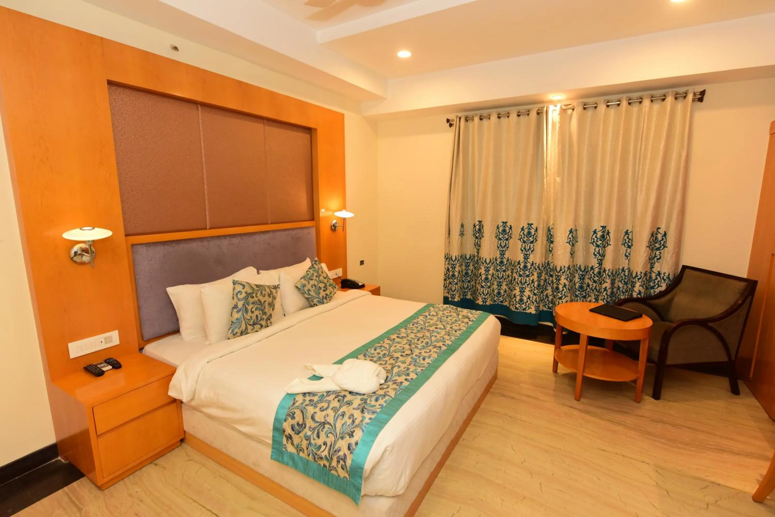 Bedroom, Bed in Hotel Yois