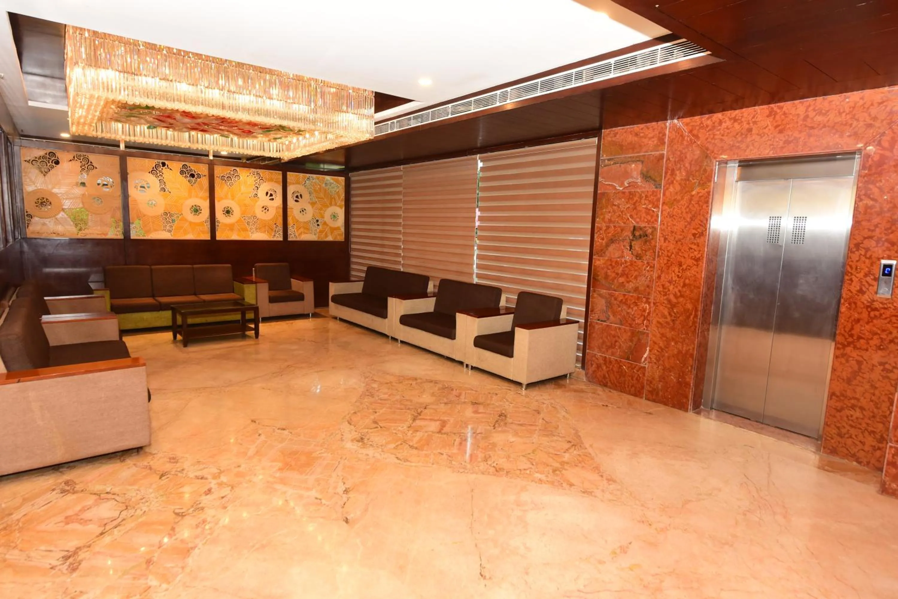 Lobby or reception in Hotel Yois