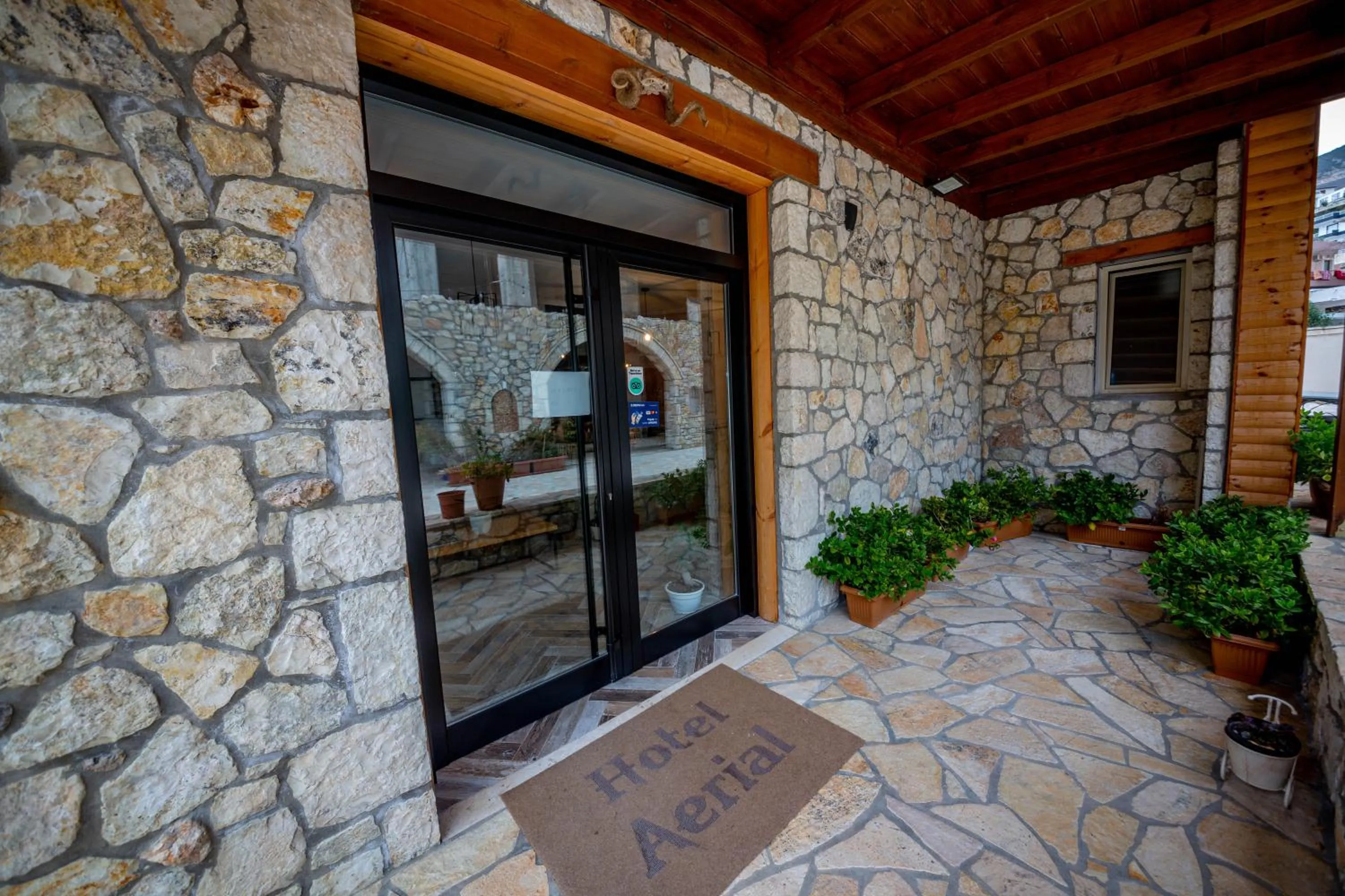 Facade/entrance in Aerial Hotel & Spa