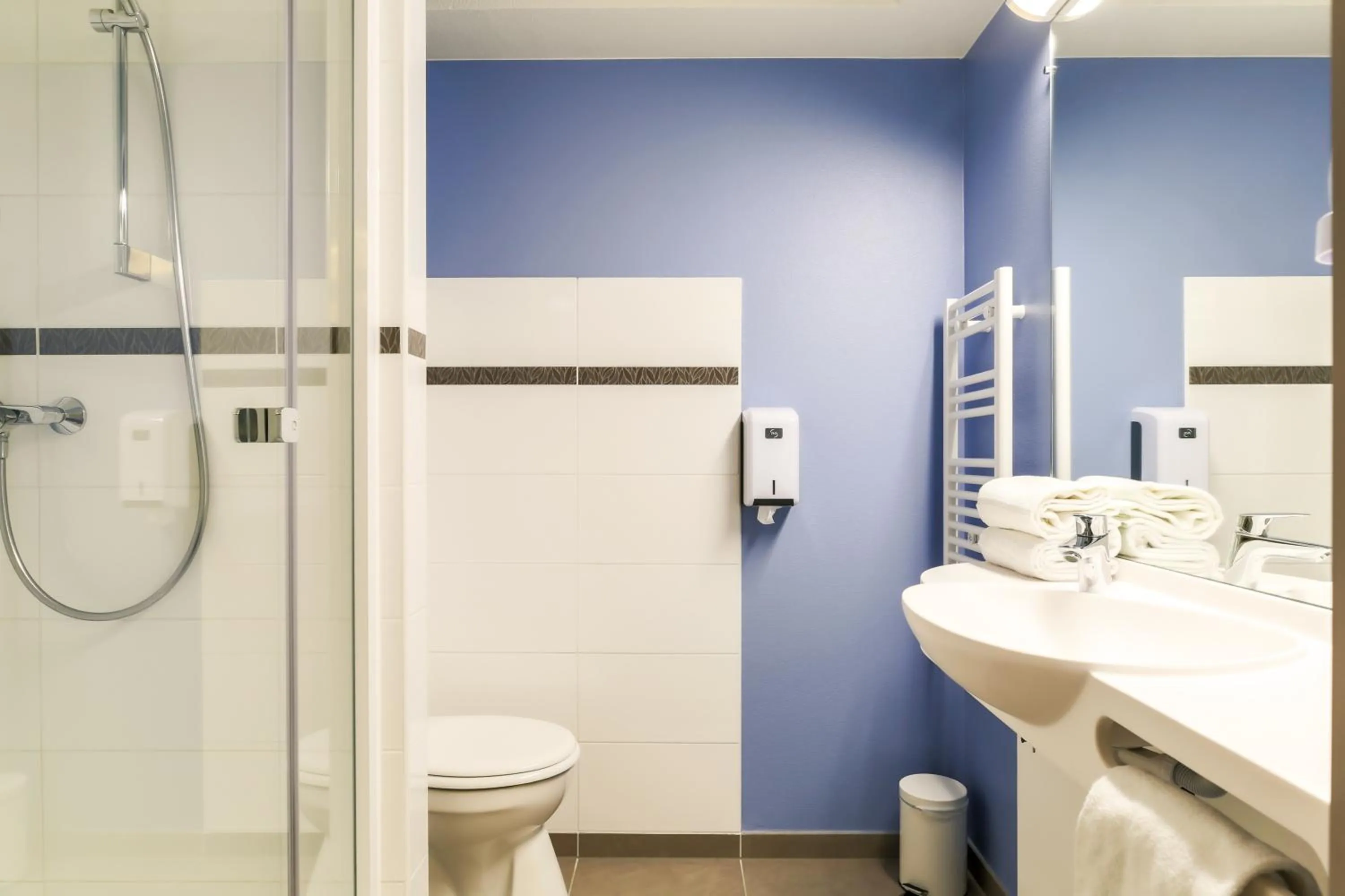 Bathroom in ACE Hôtel Thionville - Porte du Luxembourg