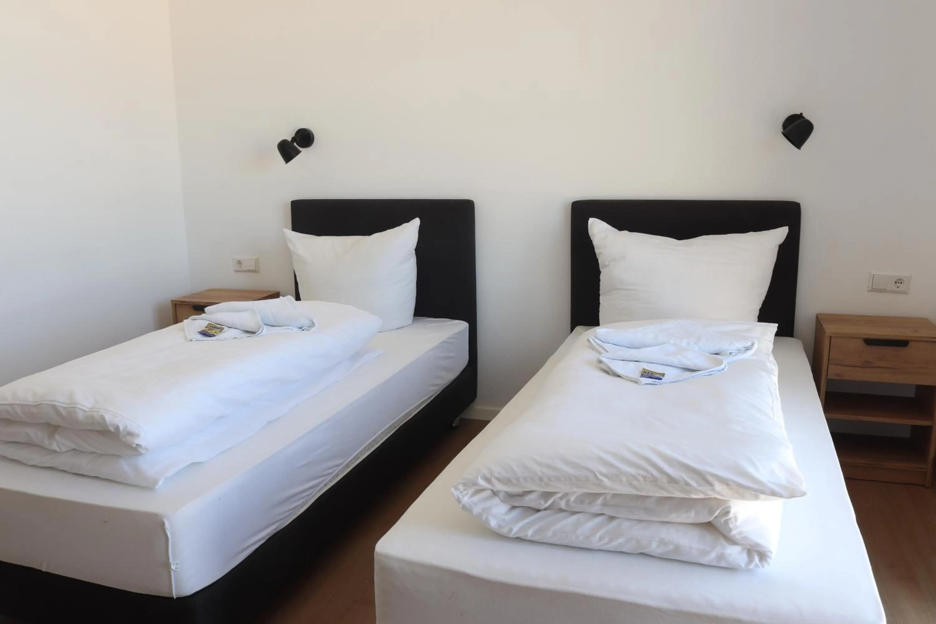 Bed in Motel Bergtheim - Self Check-in