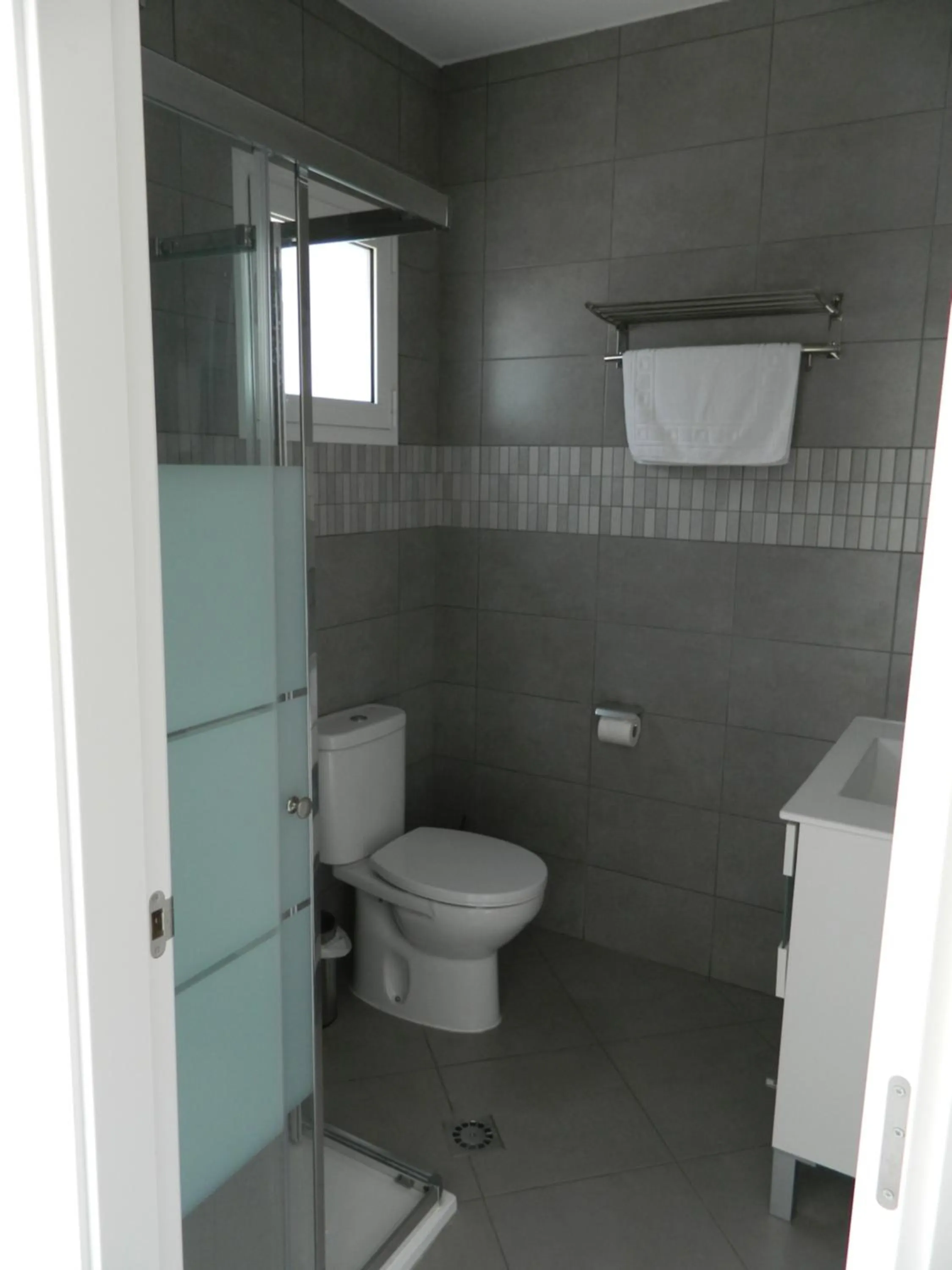 Bathroom in Hotel Restaurant Baladrar