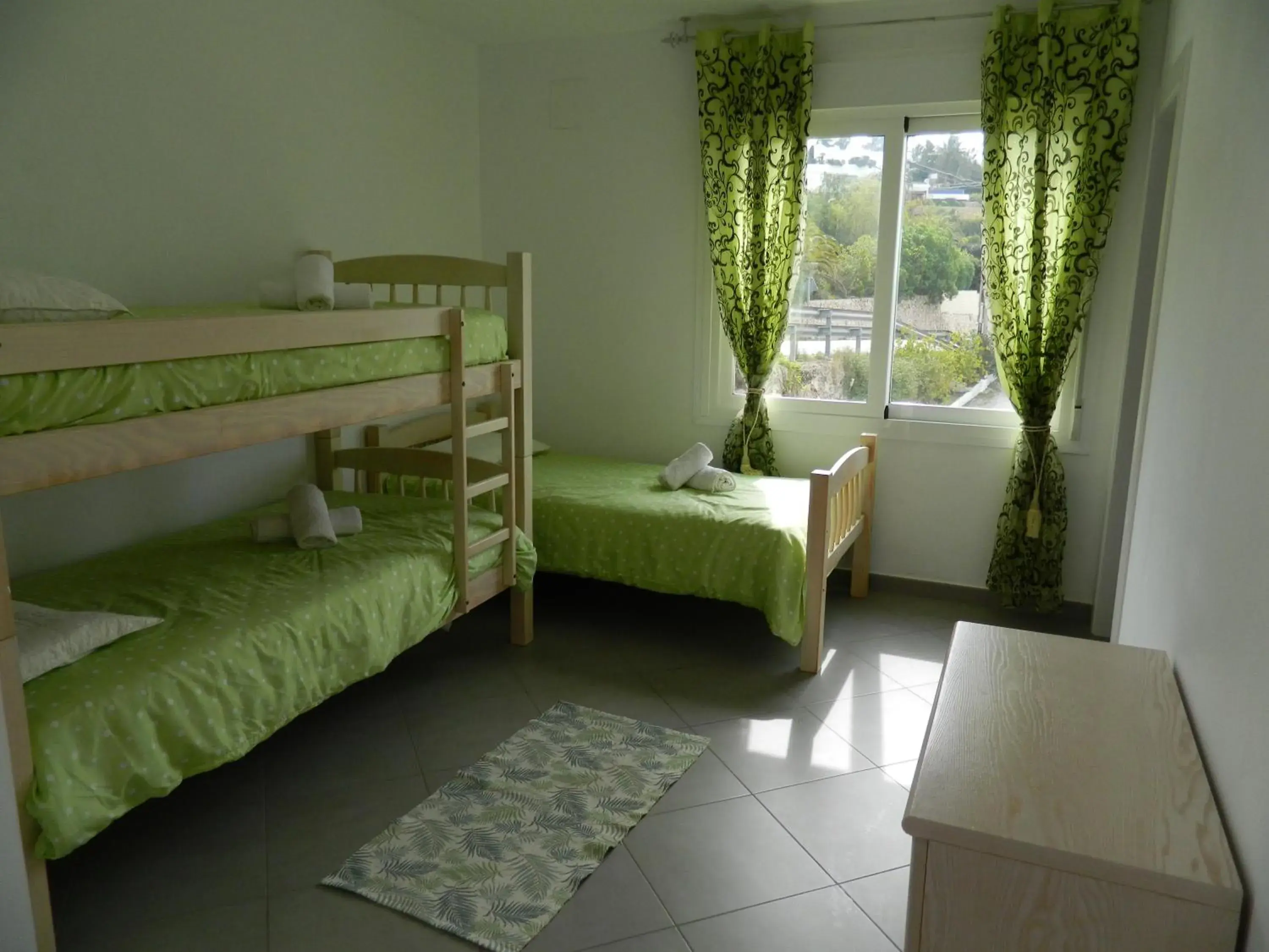 Family Room in Hotel Restaurant Baladrar Family Room in Hotel Restaurant Baladrar