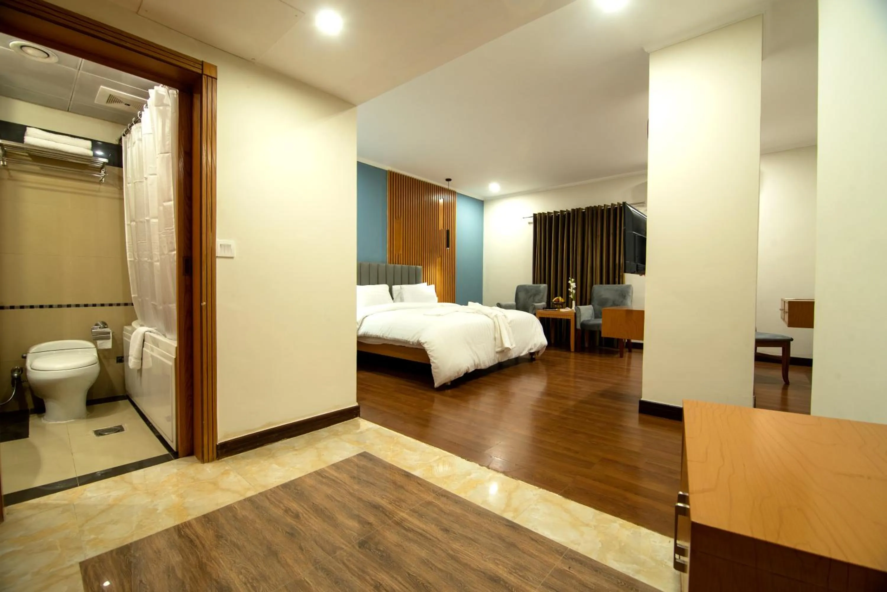 Photo of the whole room, Bed in Hotel One Tower Gulberg, Lahore