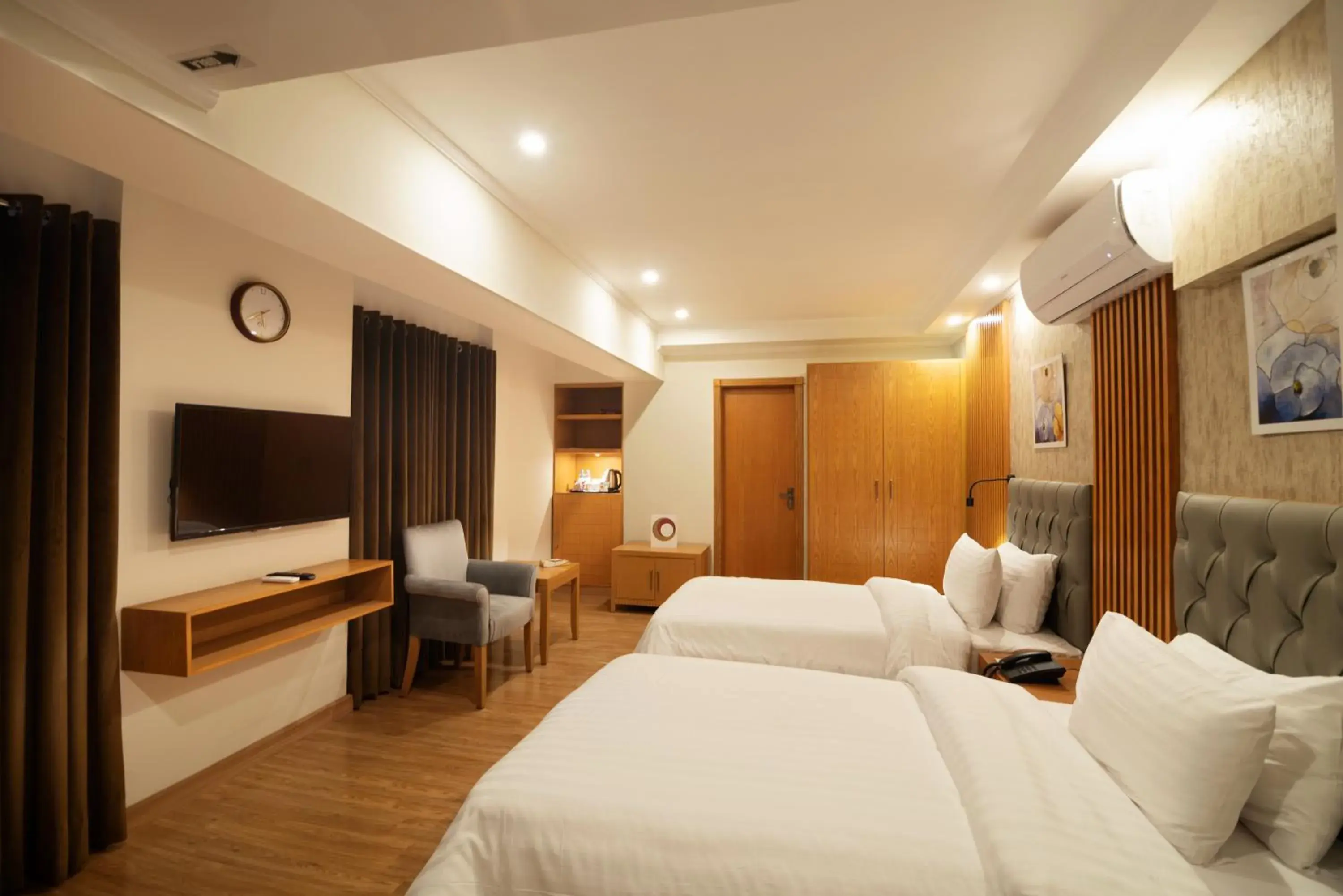 Deluxe Twin Room in Hotel One Tower Gulberg, Lahore Deluxe Twin Room in Hotel One Tower Gulberg, Lahore