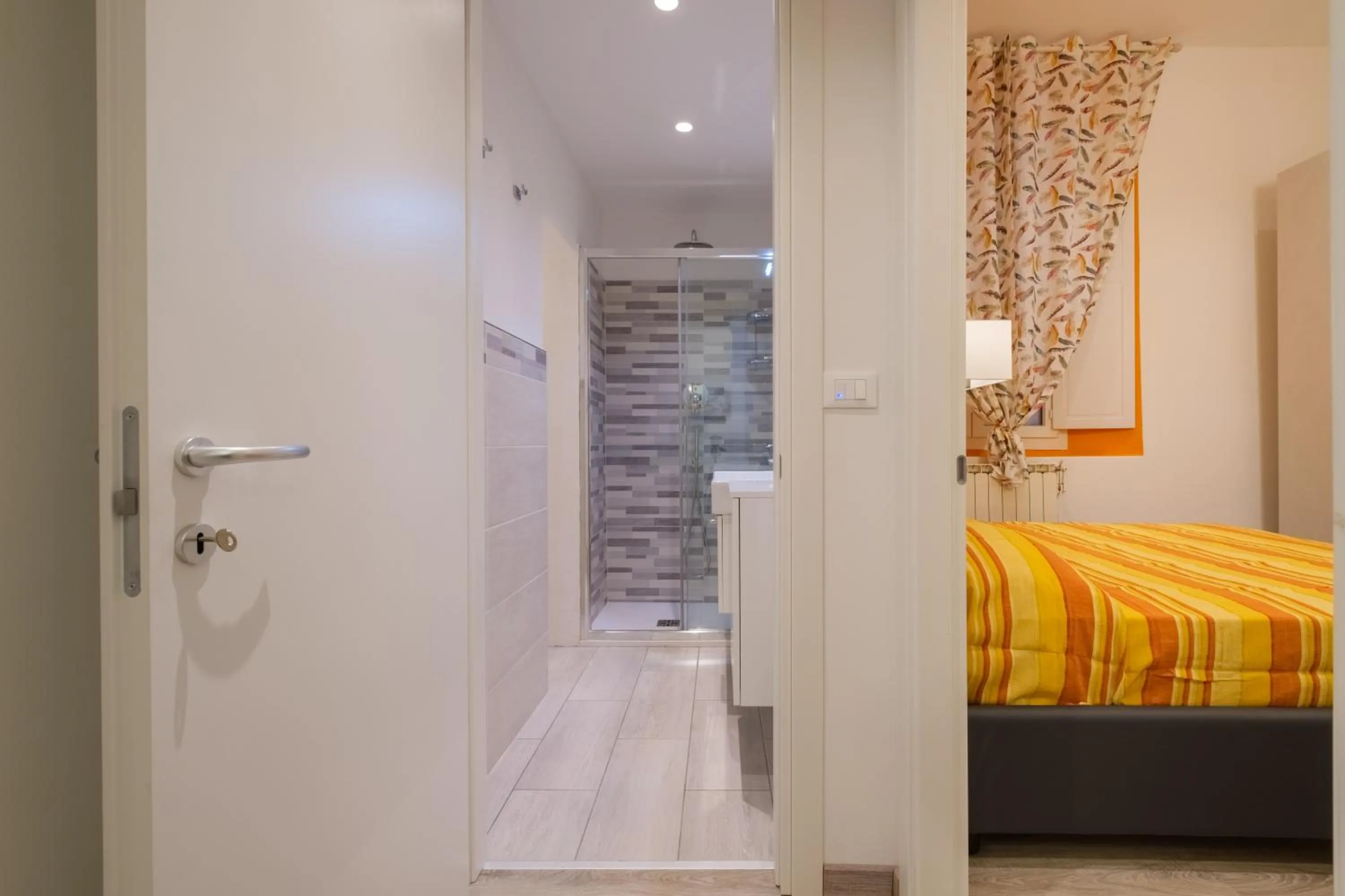 Bathroom in Casa del Mare by Studio Vita