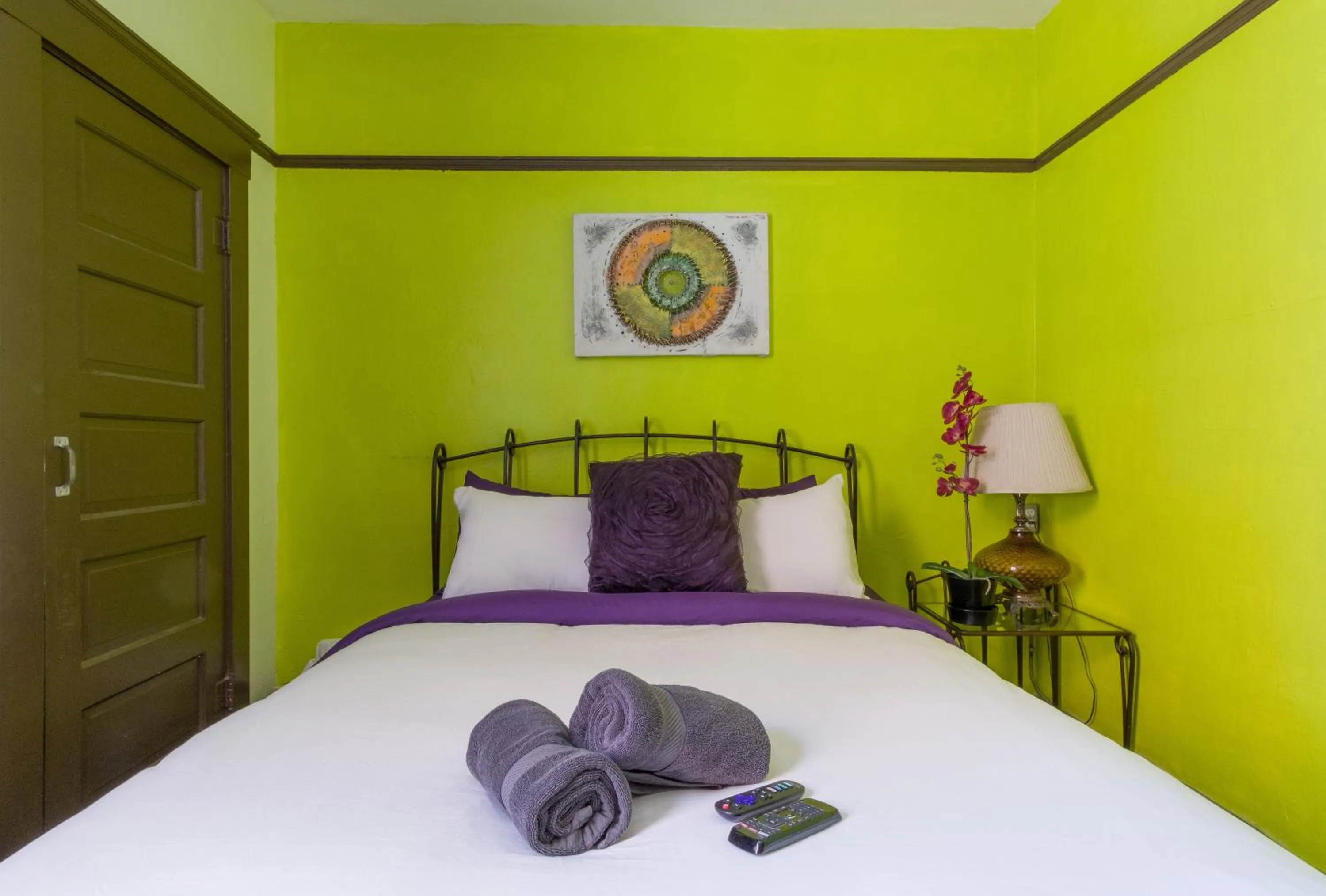 Bedroom, Bed in Lucky D's Youth and Traveler's Hostel