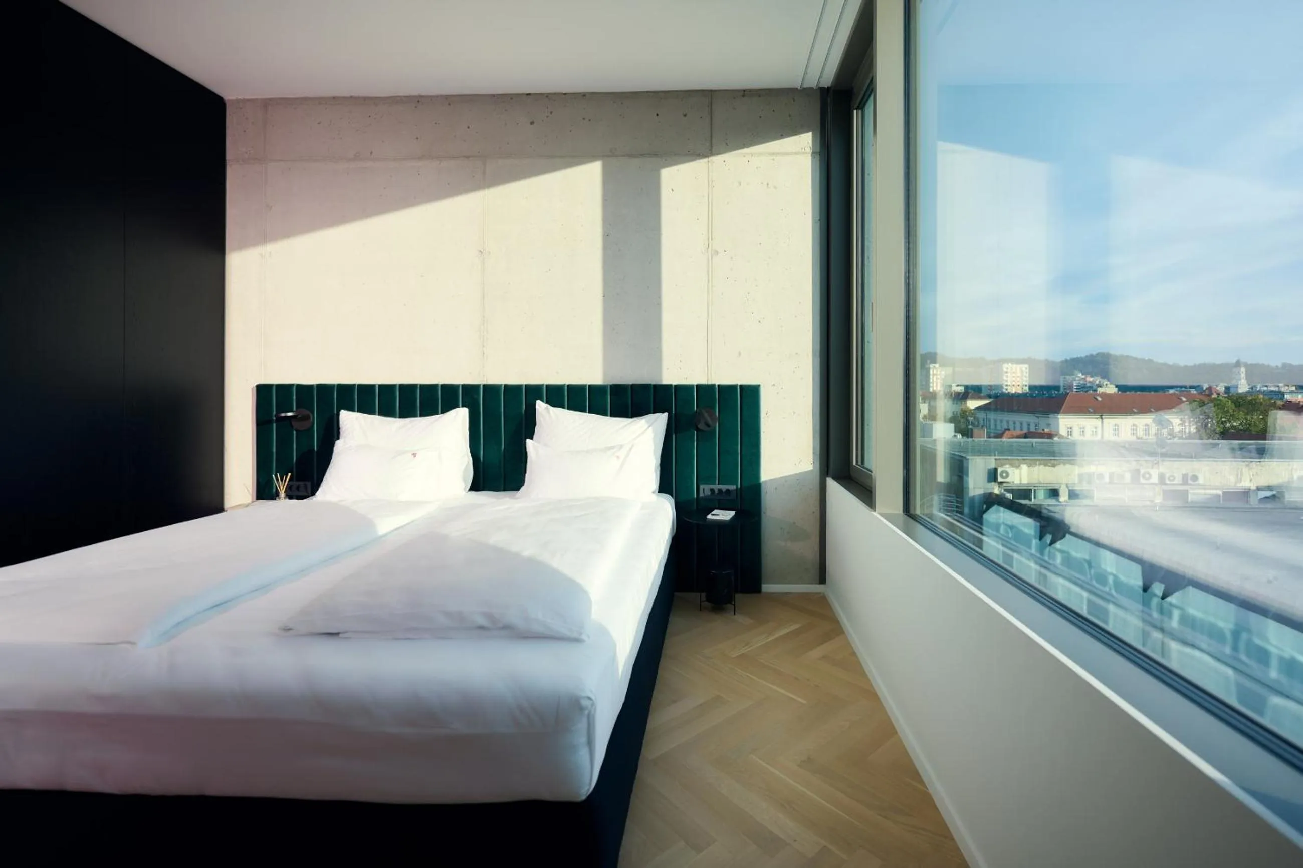 View (from property/room), Bed in NEU RESIDENCES smart stay