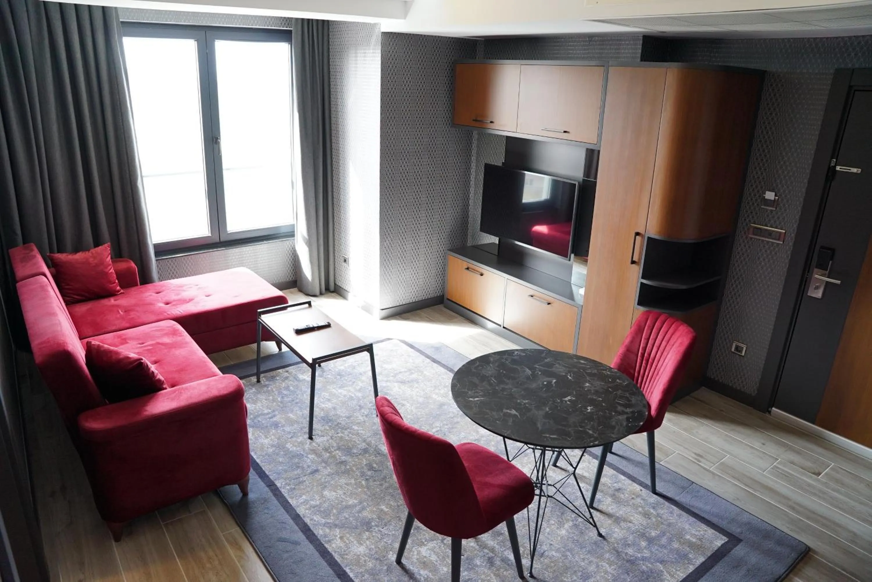 Nova Vista Deluxe & Suites a Member of Radisson Individuals