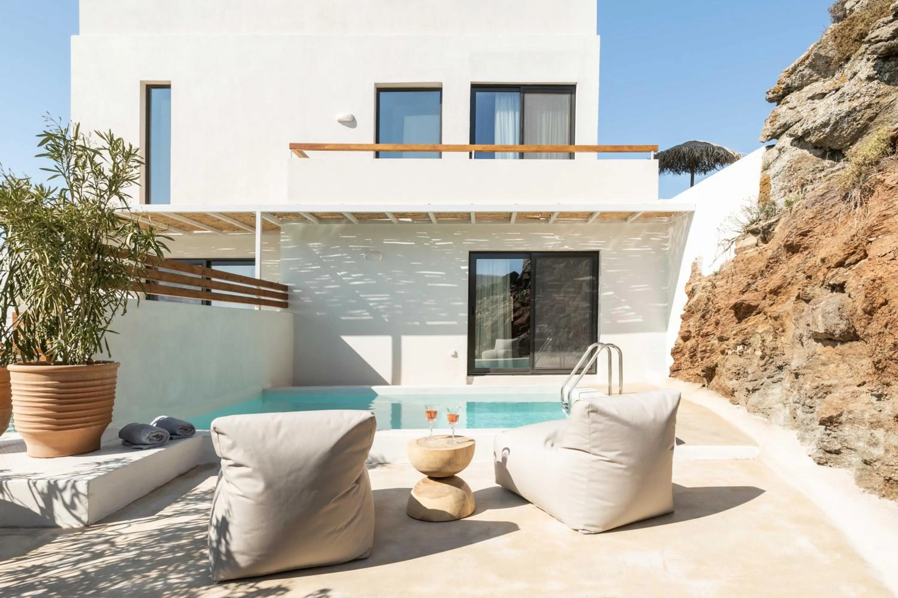 Swimming pool in Aura Villas Tinos