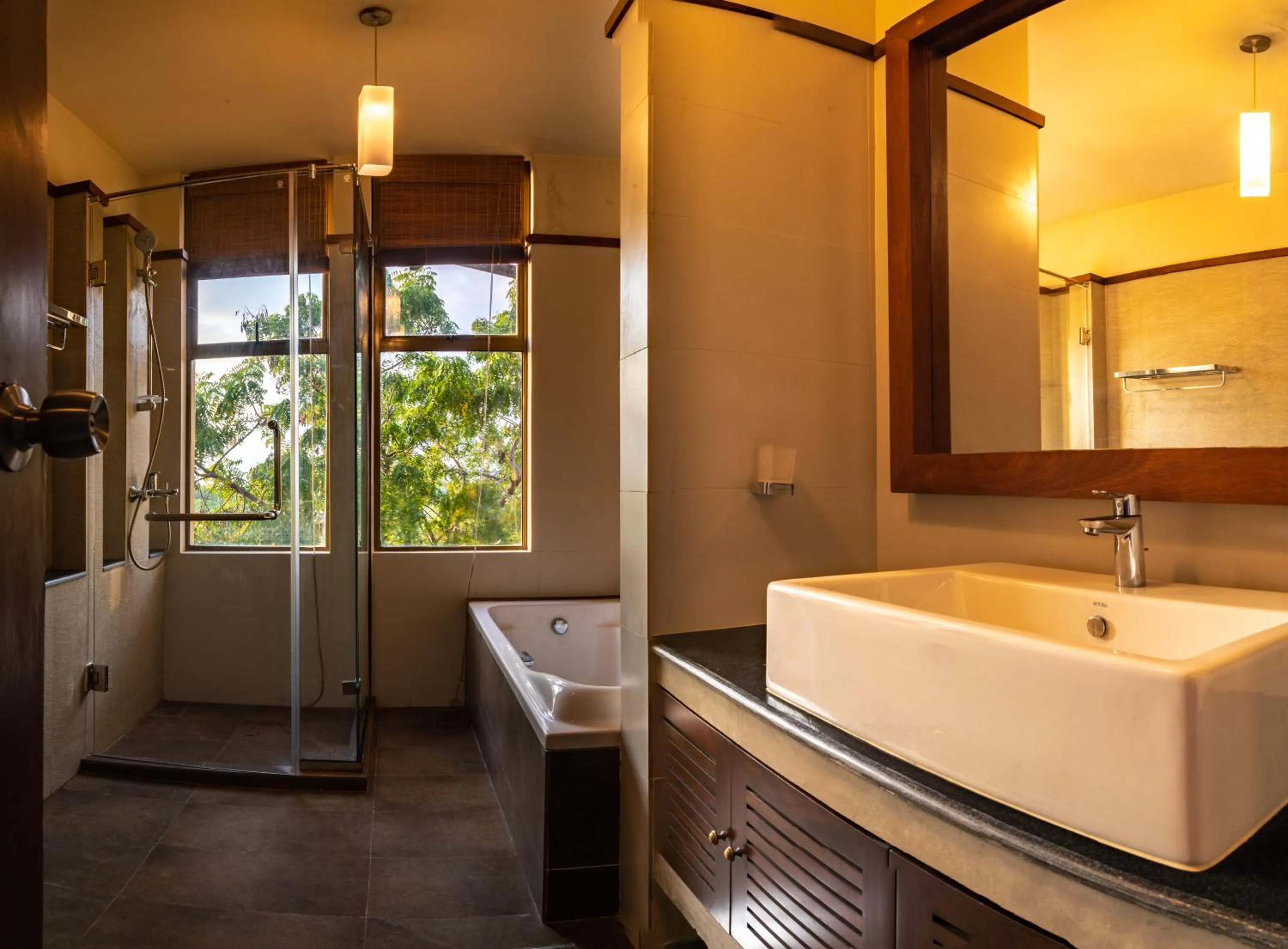 Bathroom in Rock Wild Yala