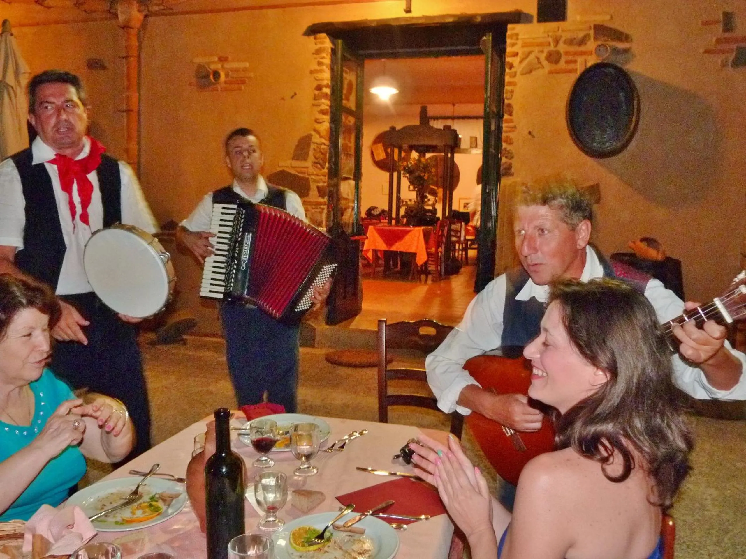 group of guests in Agriturismo Santa Margherita