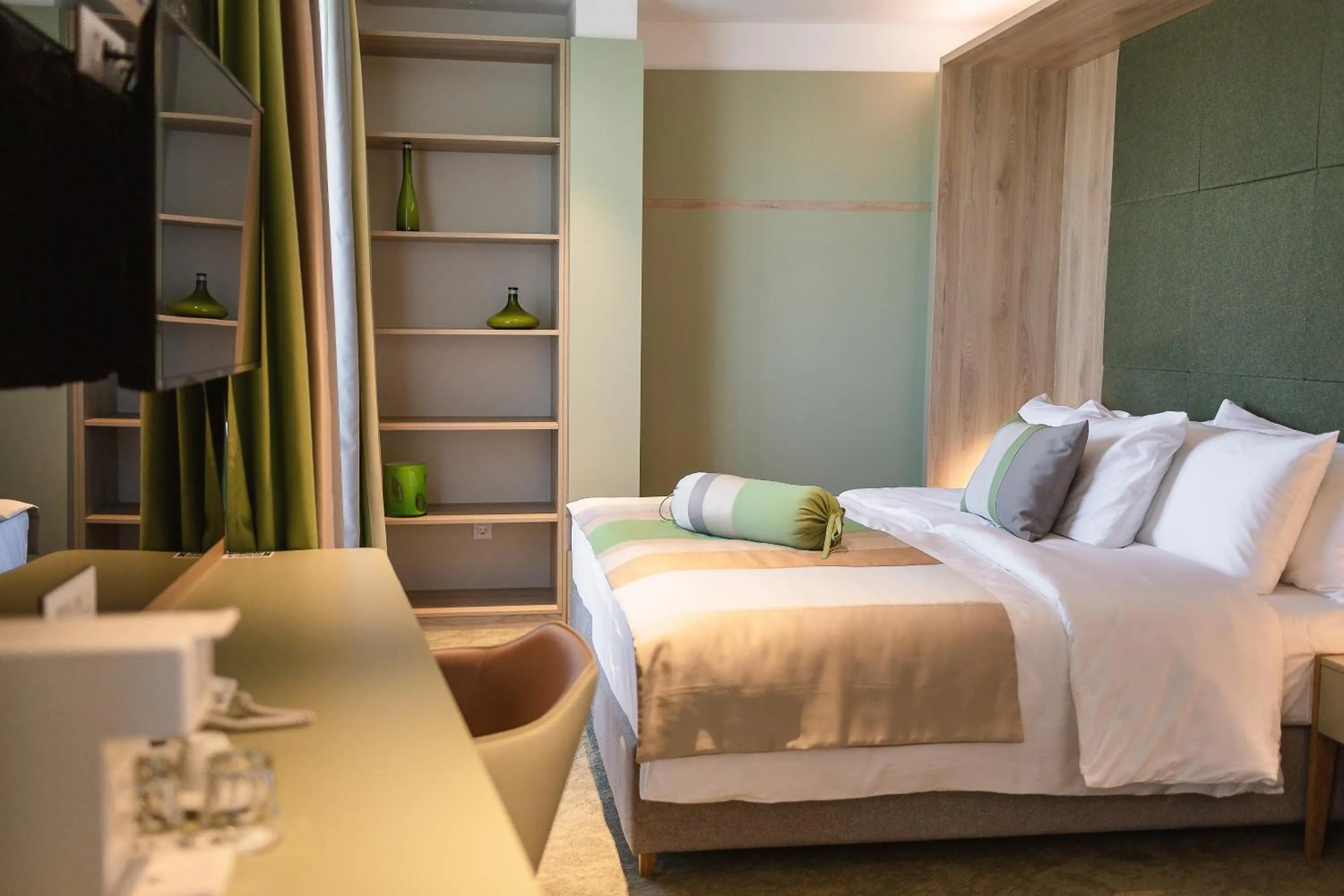Bedroom, Bed in Carine Hotel Centar