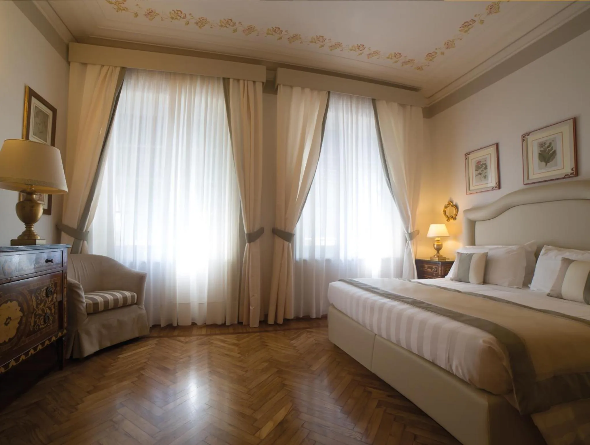 Bedroom, Bed in Hotel Jolanda