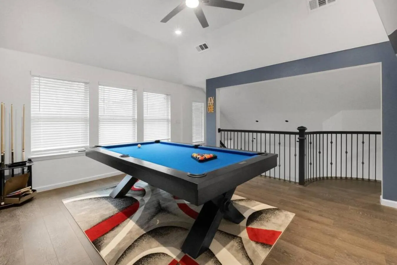 Billiard in Gorgeous Downtown 4 Bedroom