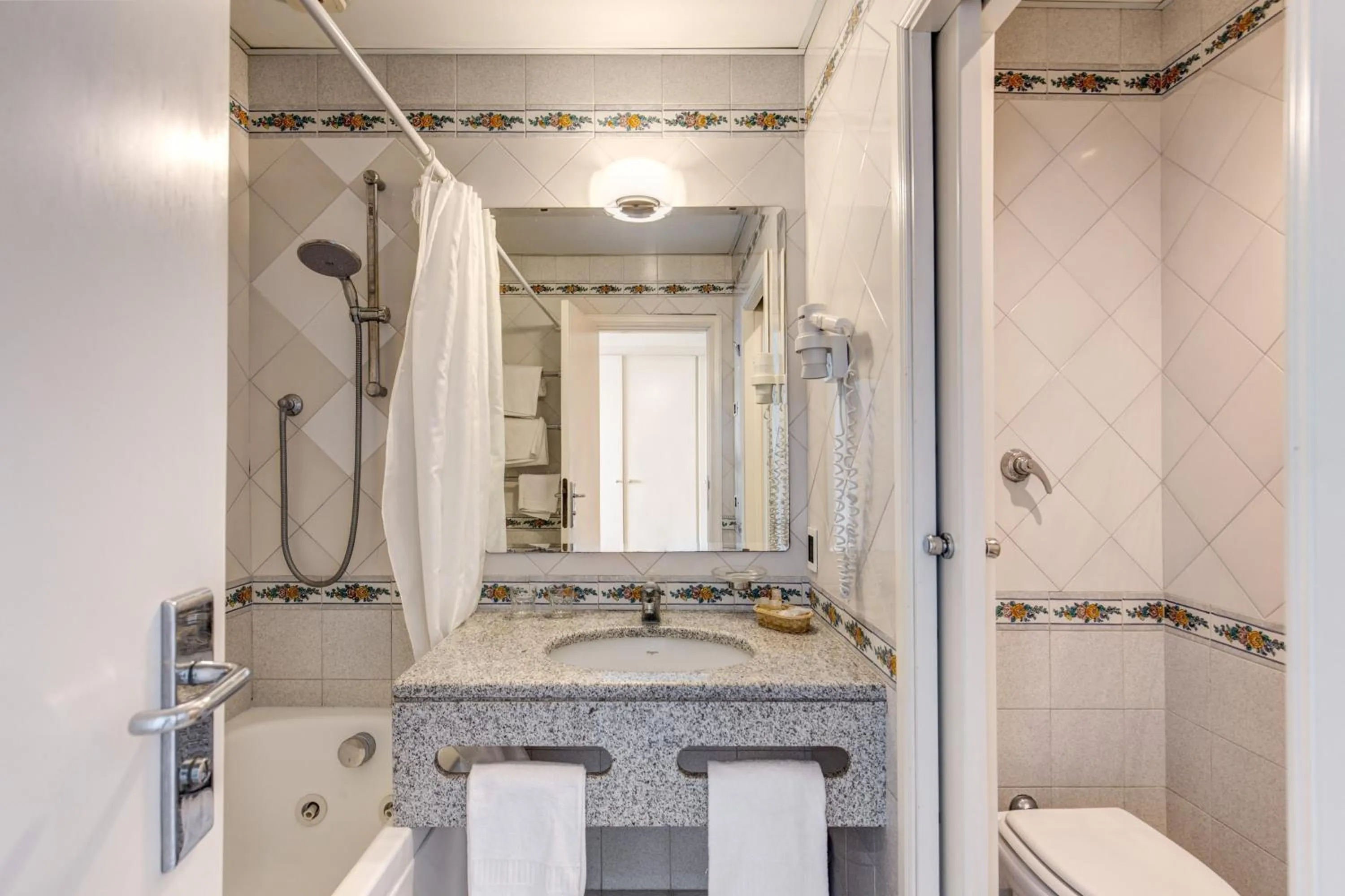 Bathroom in Regina Cristina