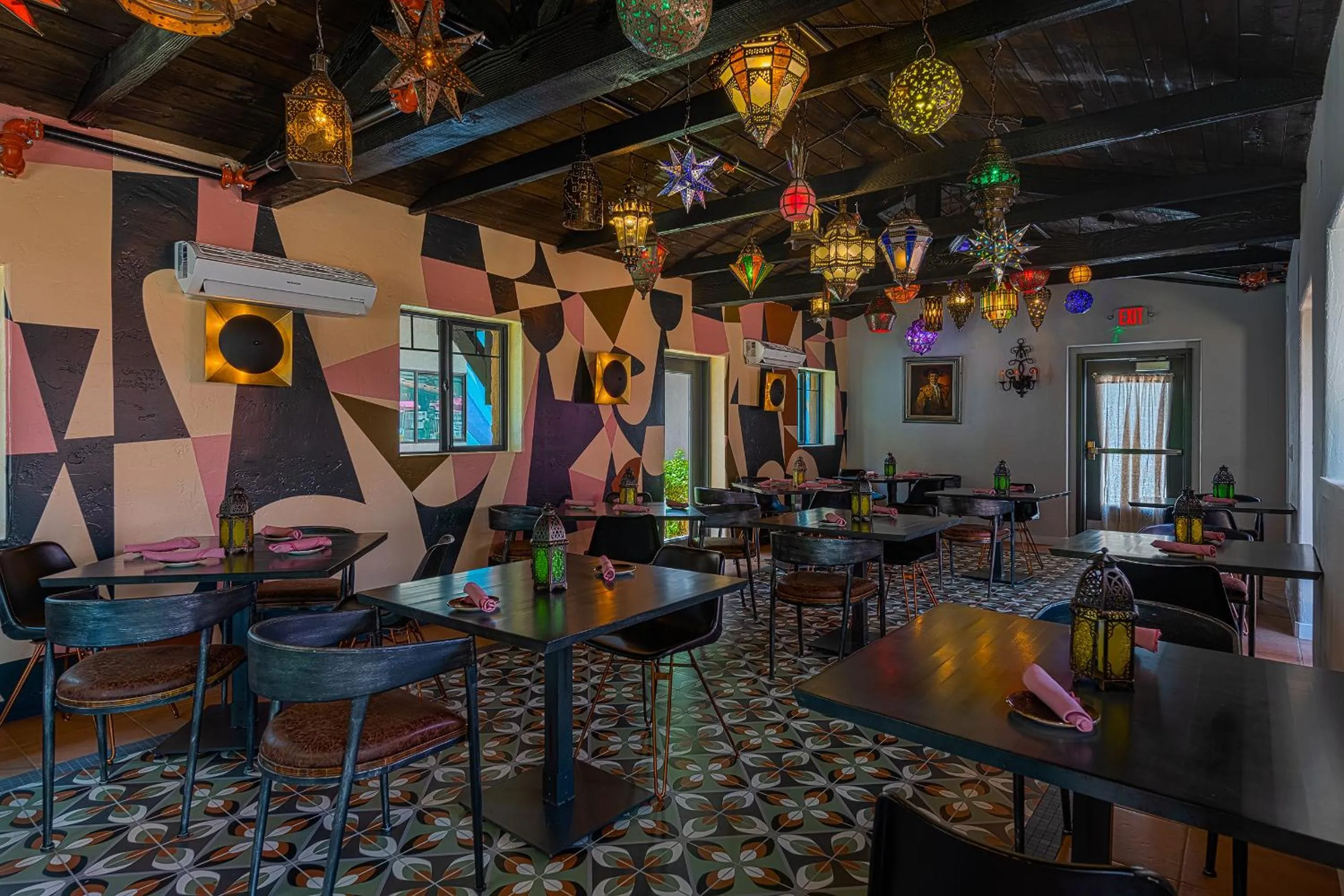 Restaurant/places to eat in The Paloma Resort