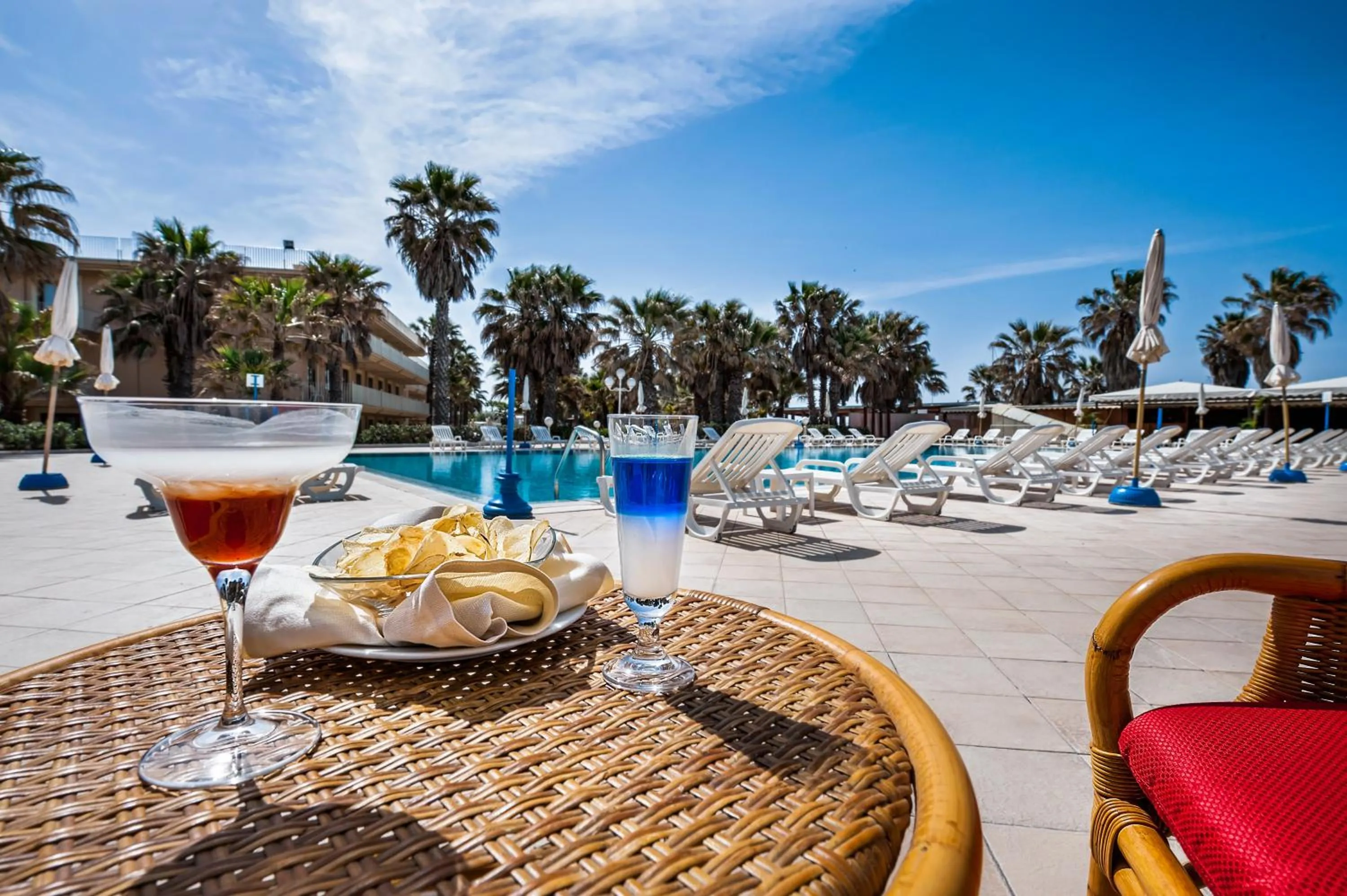 Food and drinks in Dioscuri Bay Palace