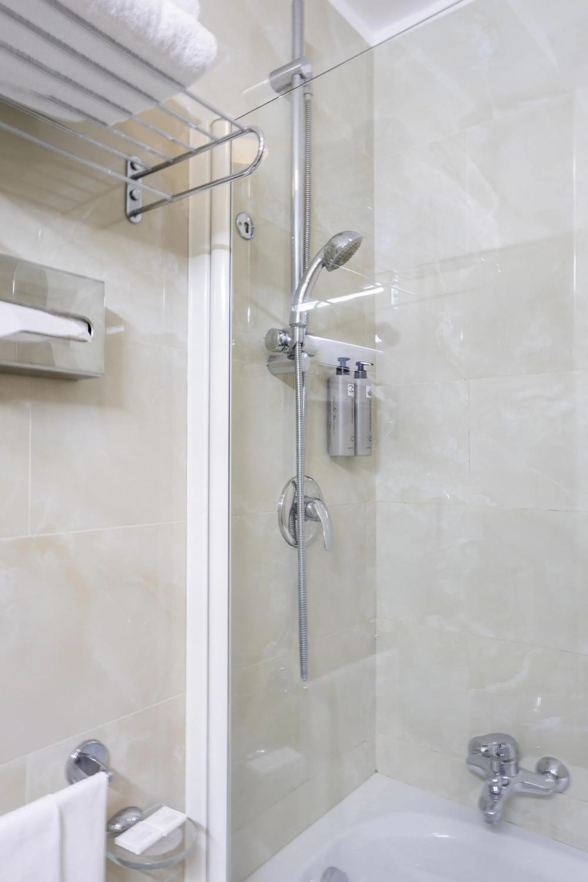 Bathroom in Grand Hotel Tiberio