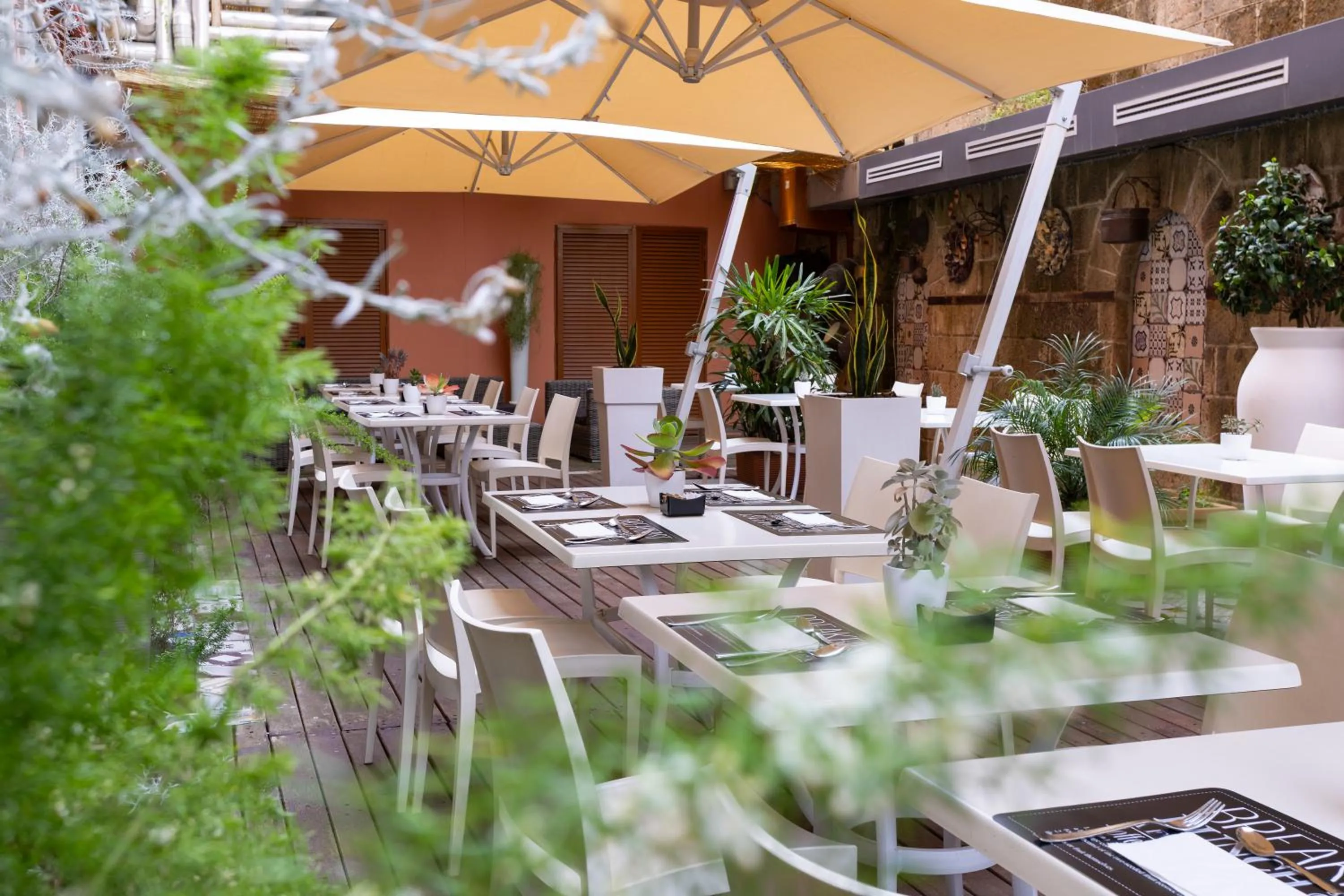 Restaurant/places to eat in Grand Hotel Tiberio