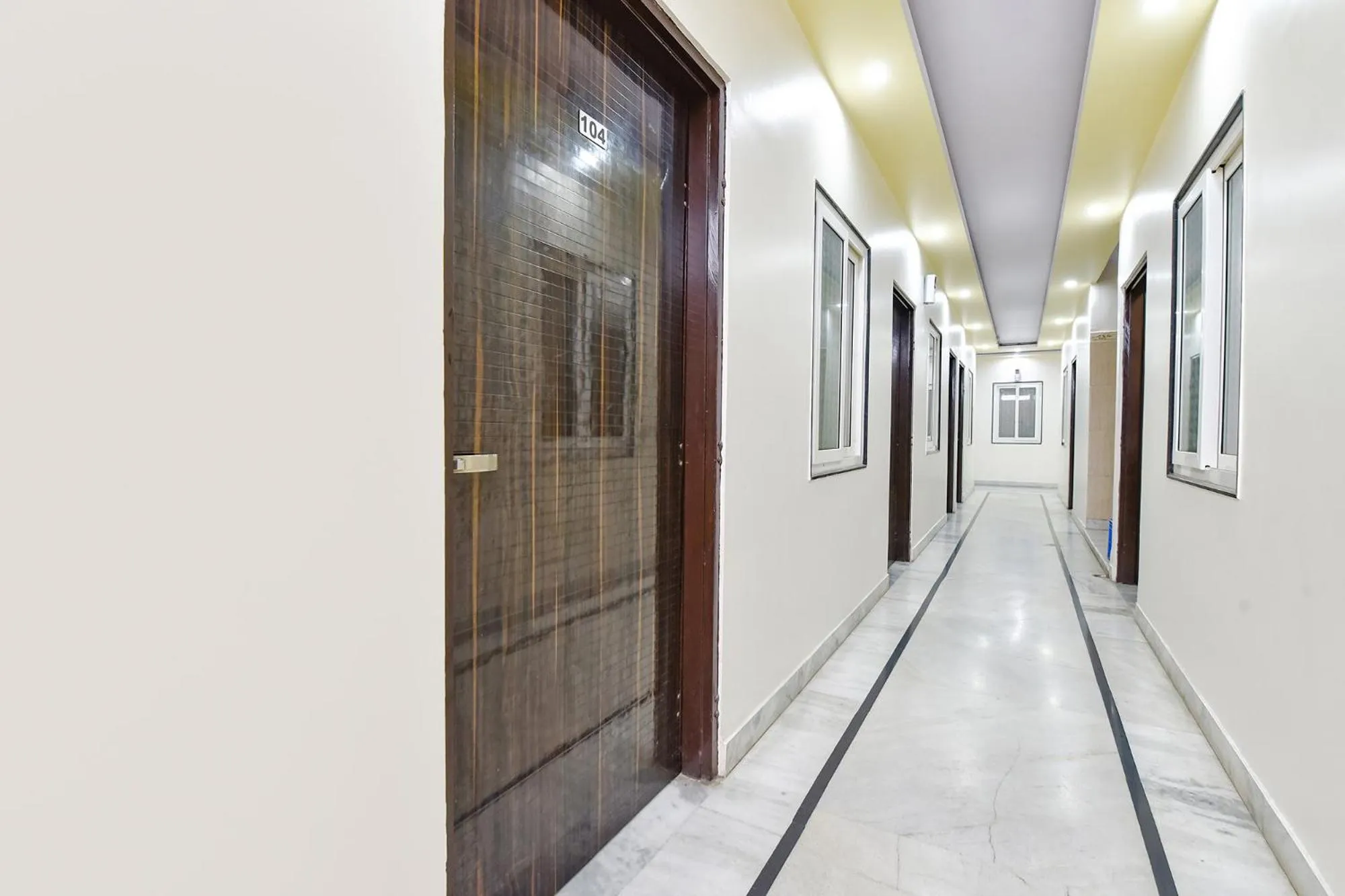 Lobby or reception in FabHotel Golden Leaf Mansarover