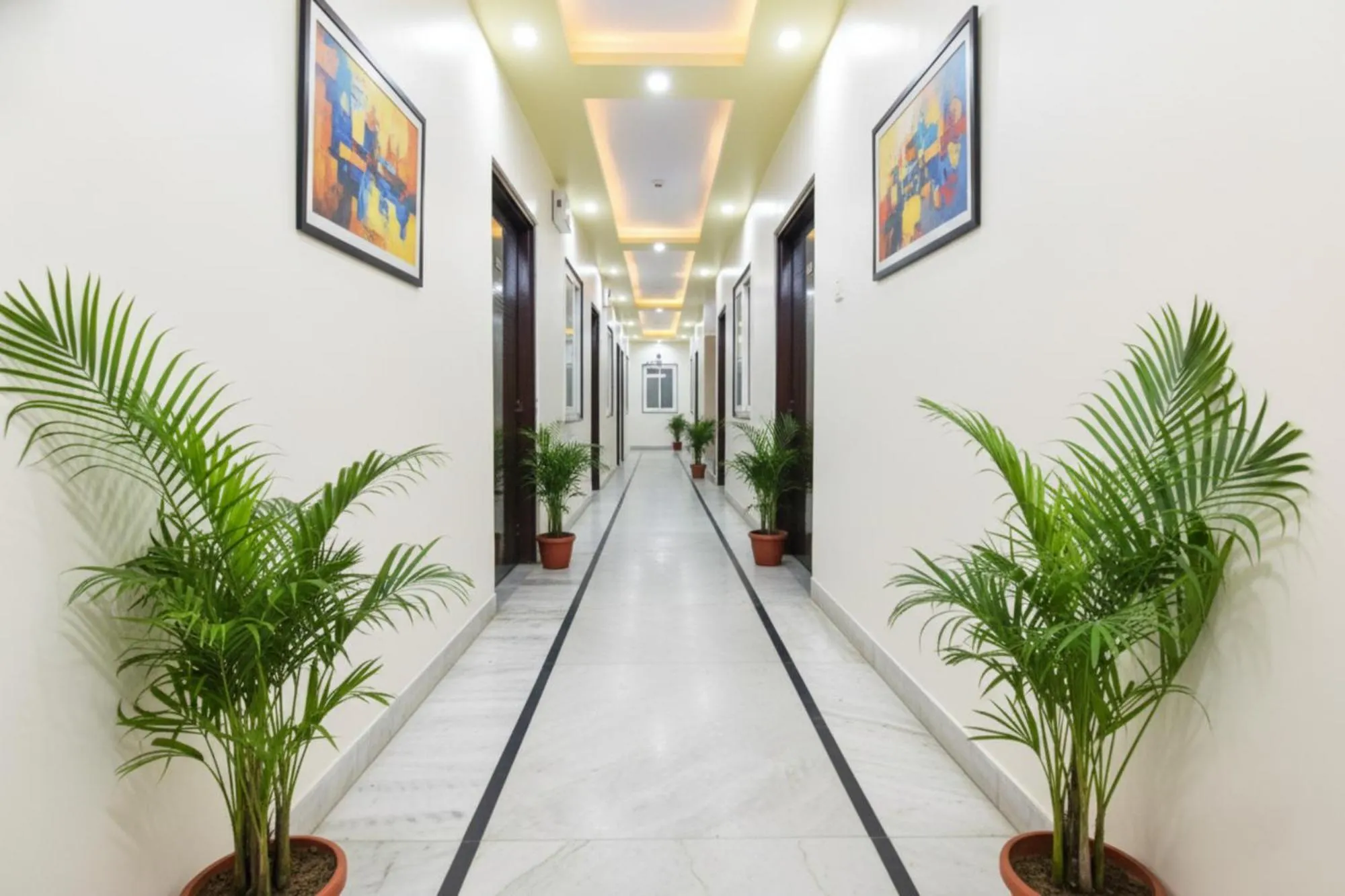 Lobby or reception in FabHotel Golden Leaf Mansarover