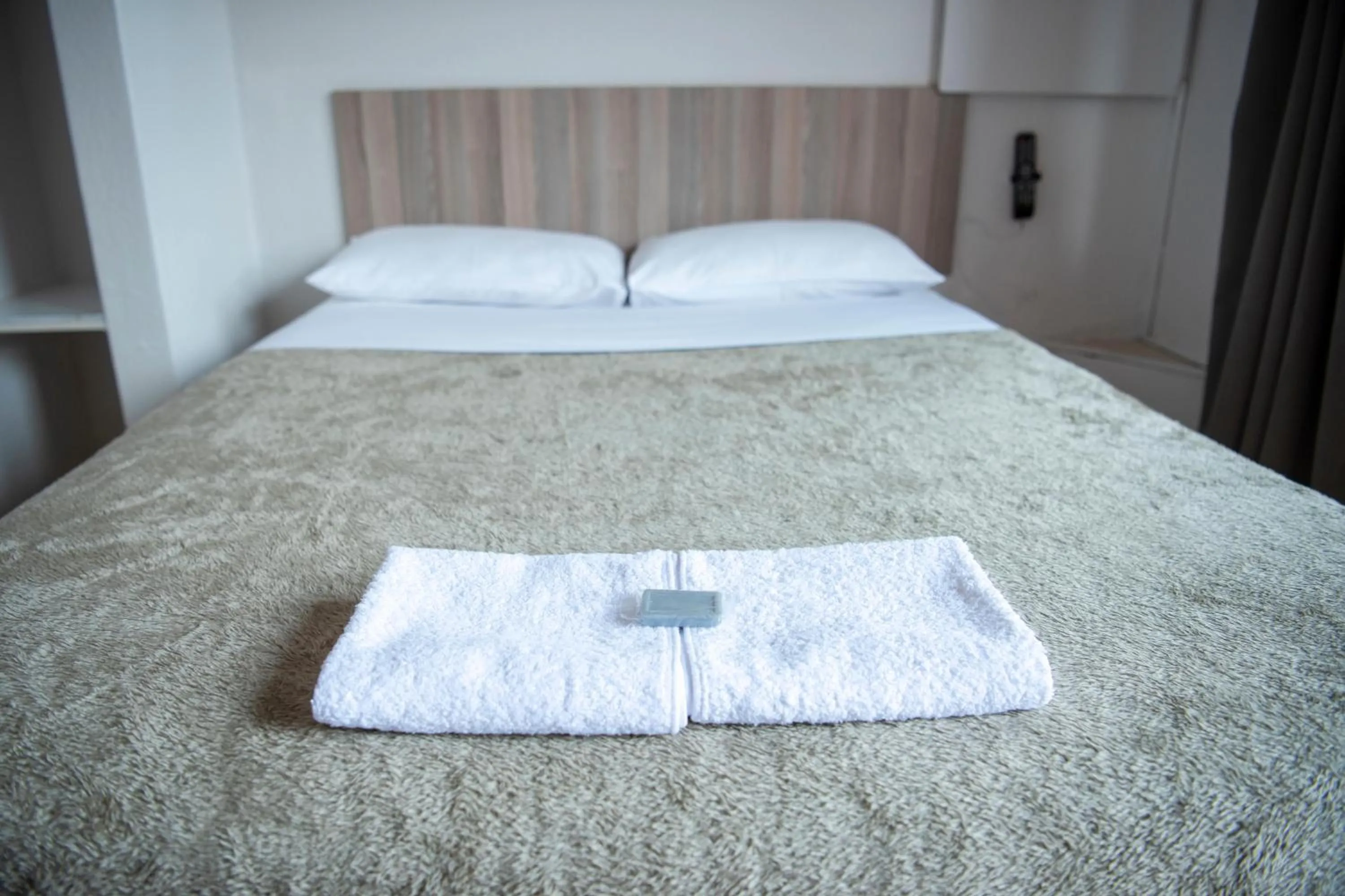 Bed in Ecomotel Kempton Park