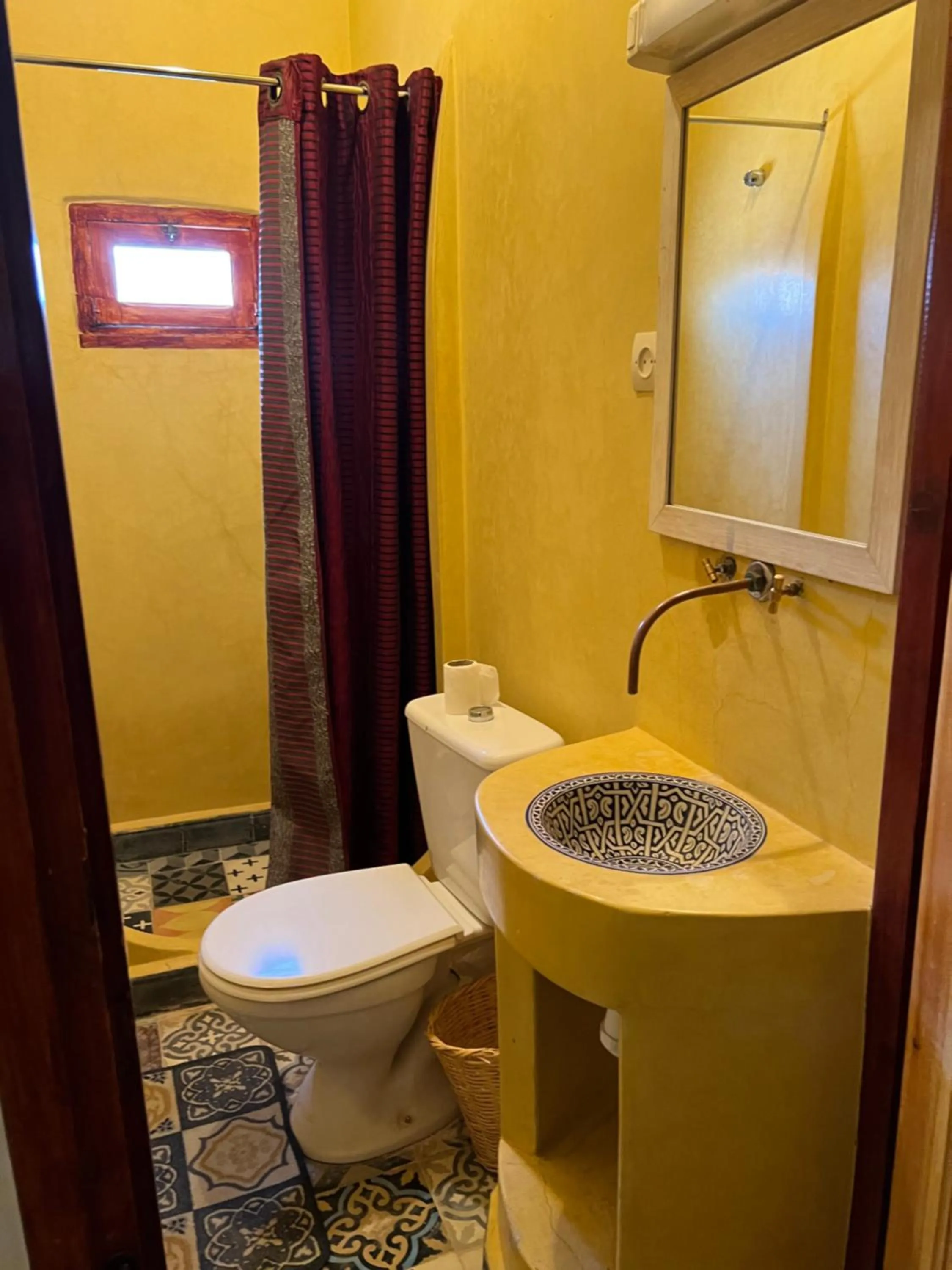 Bathroom in ETOILE FILANTE D Or