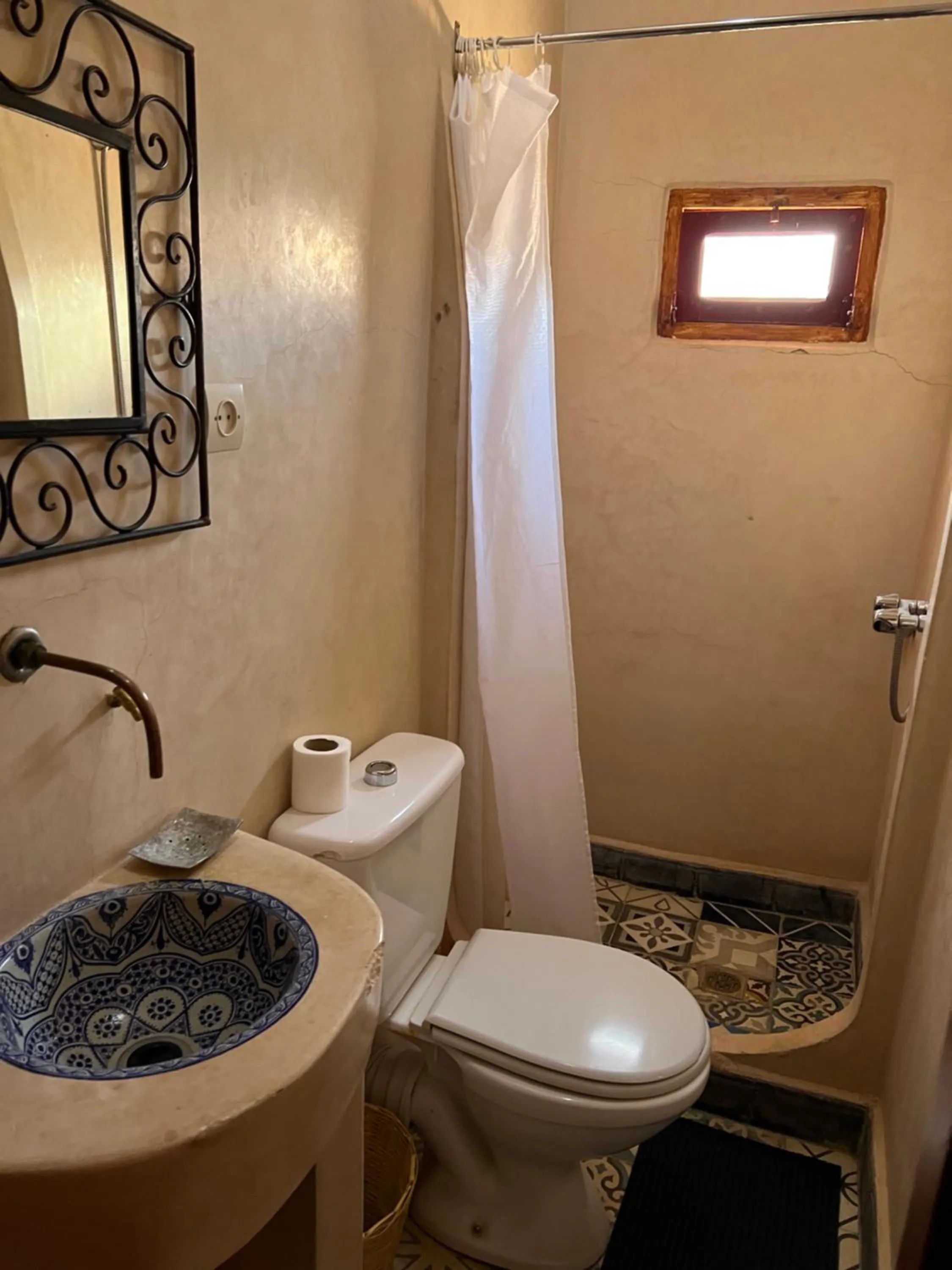 Bathroom in ETOILE FILANTE D Or