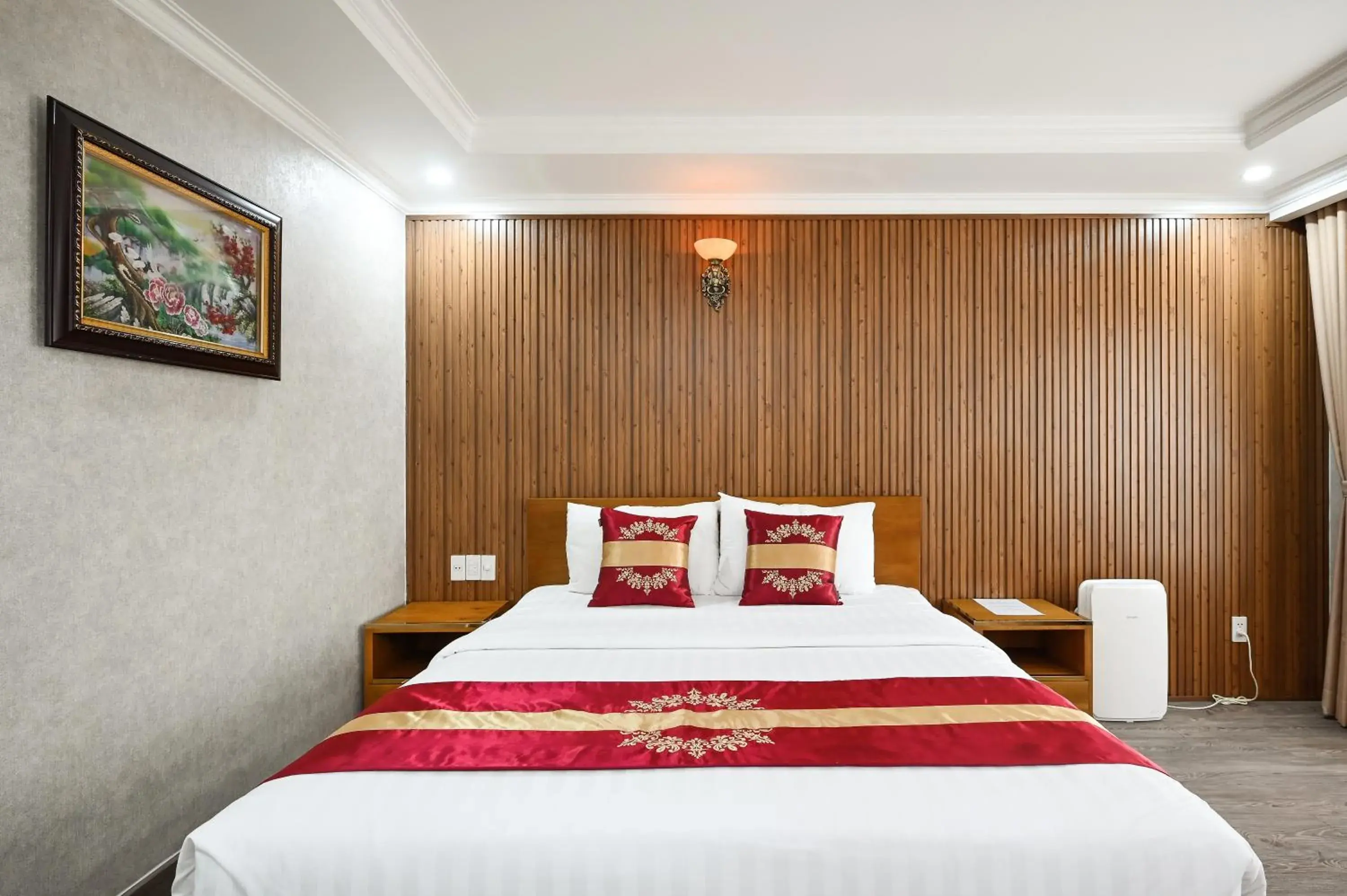 Deluxe Queen Room in The River Park Hotel Deluxe Queen Room in The River Park Hotel