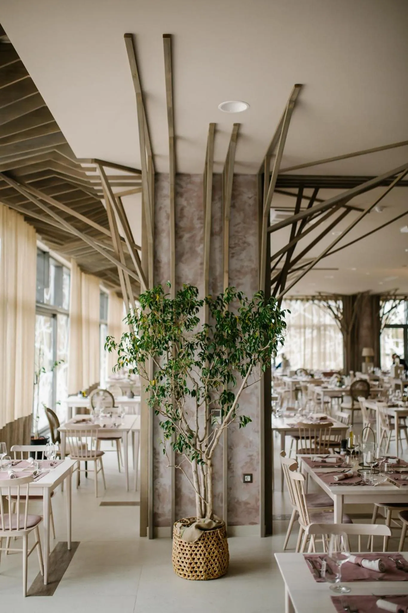 Restaurant/places to eat in Hotel Buna Mostar