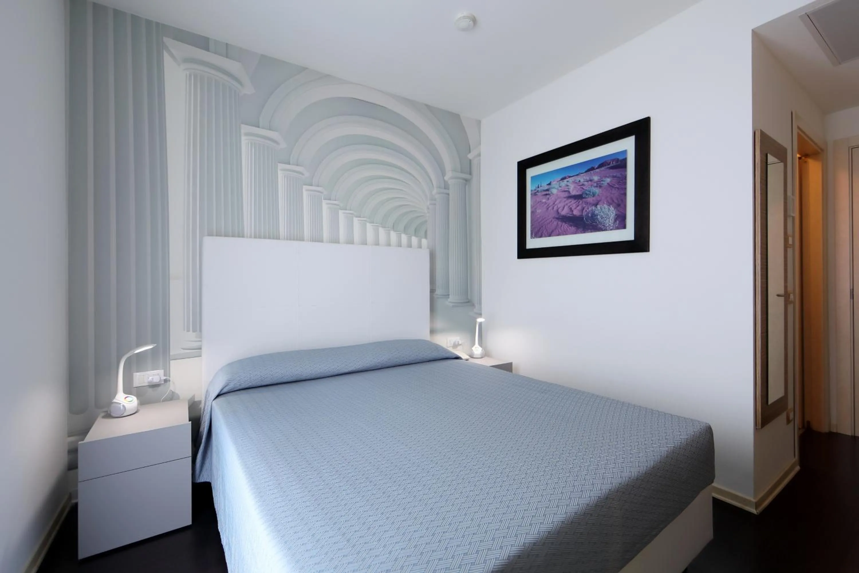 Photo of the whole room, Bed in Hotel Anapaya