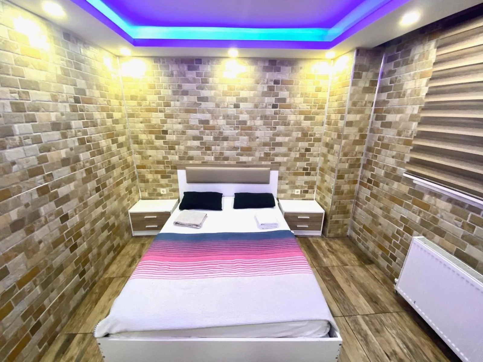 Bed in LEVENT PALACE REZİDANS