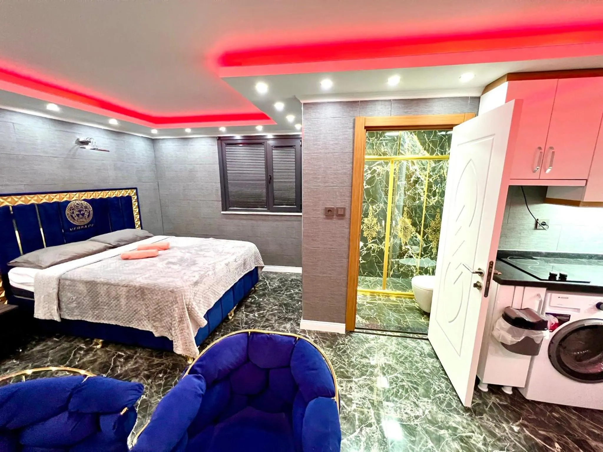 Bed in LEVENT PALACE REZİDANS