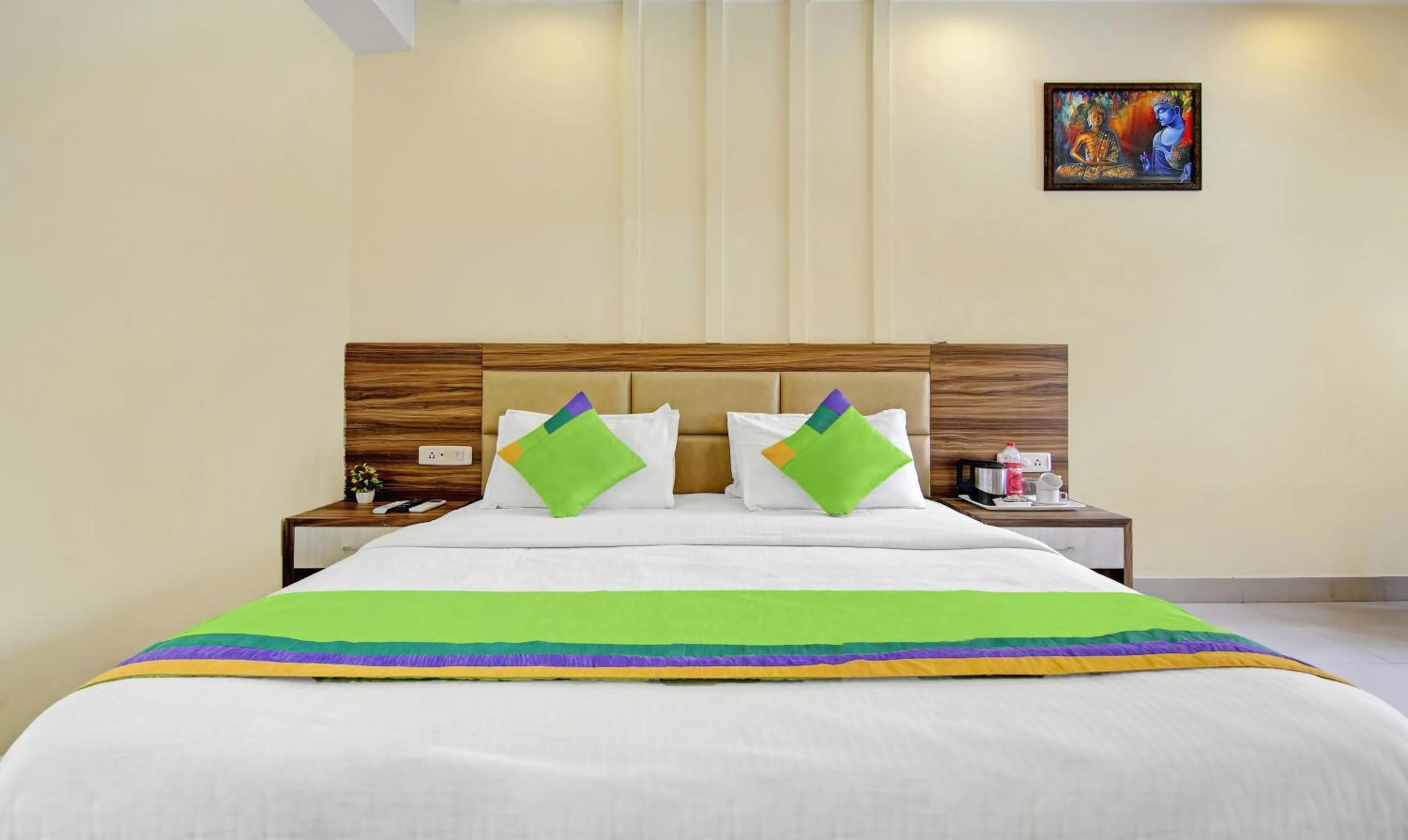 Bed in Raj Darbar - 10 Meter From Golden Temple