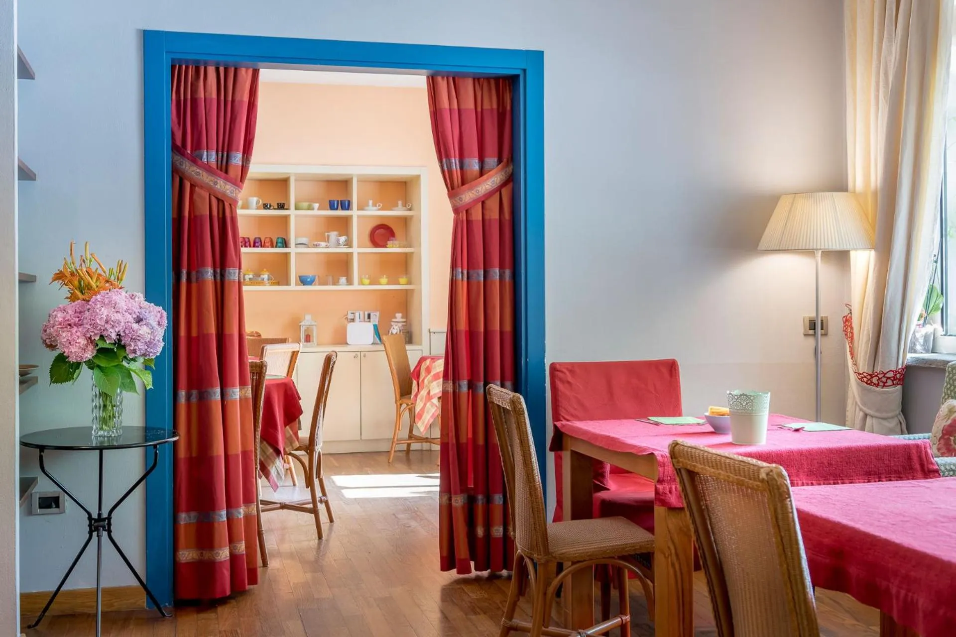 Breakfast in Bijou Hotel