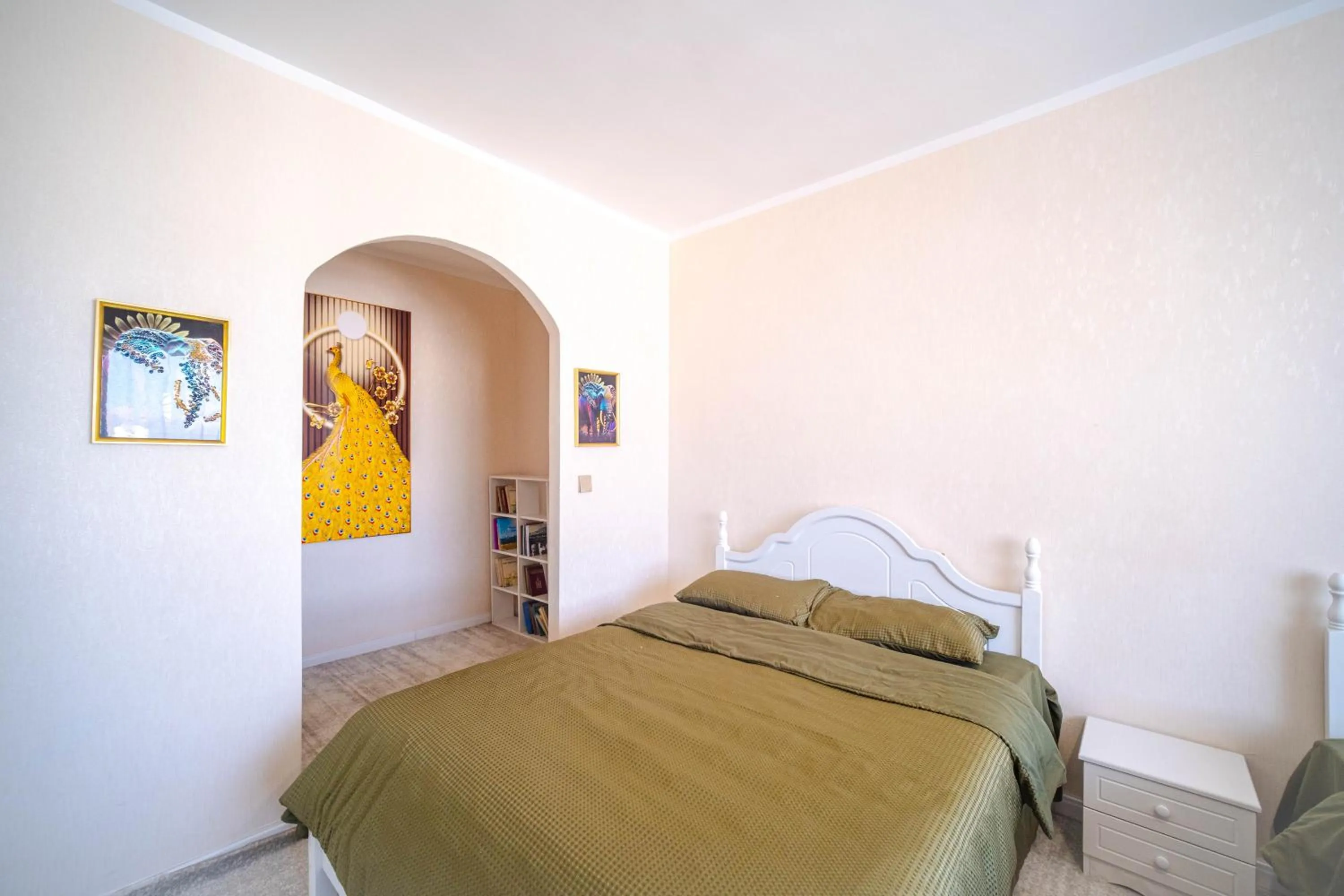 Bed in Eagle Town Serviced Apartment