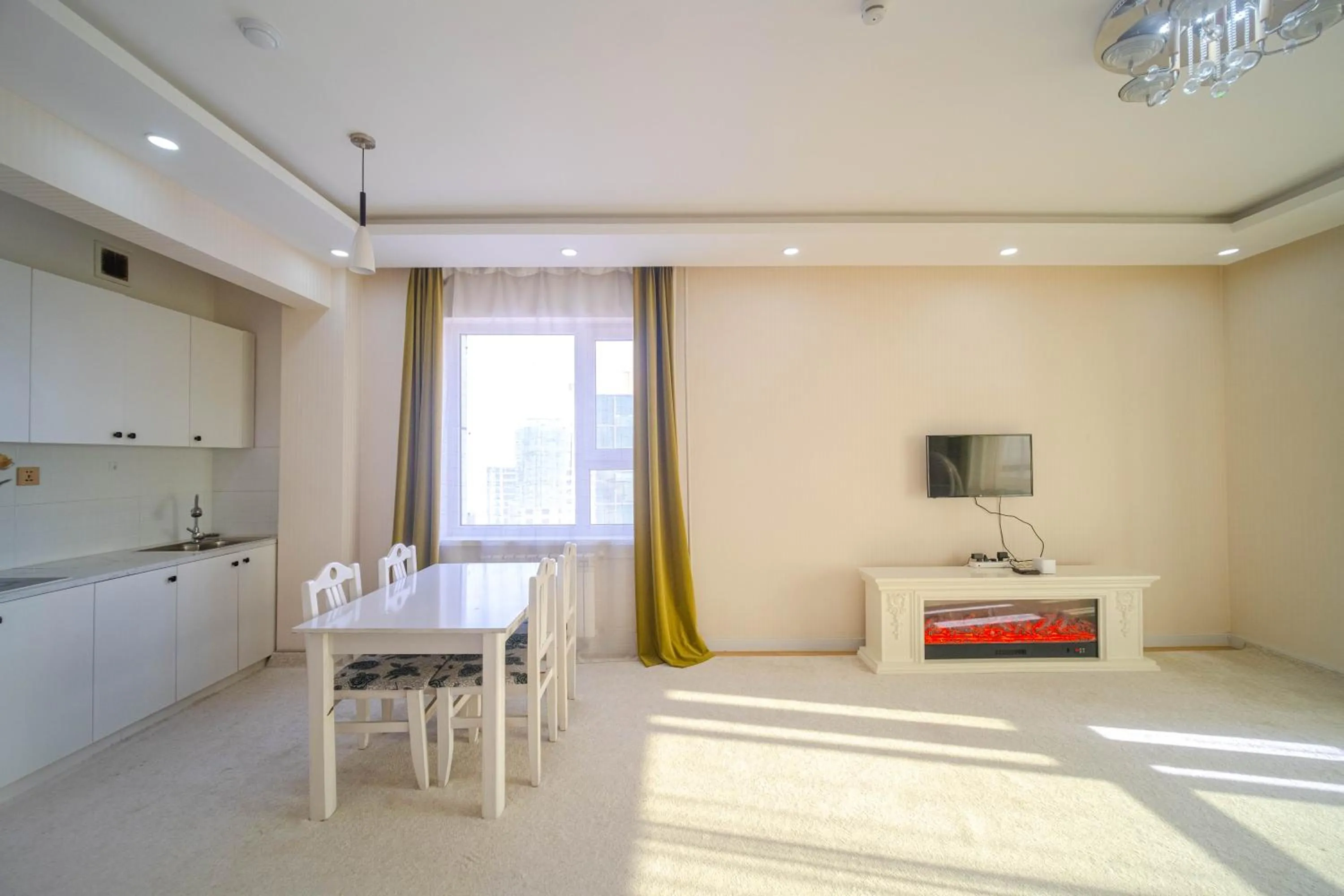 Eagle Town Serviced Apartment