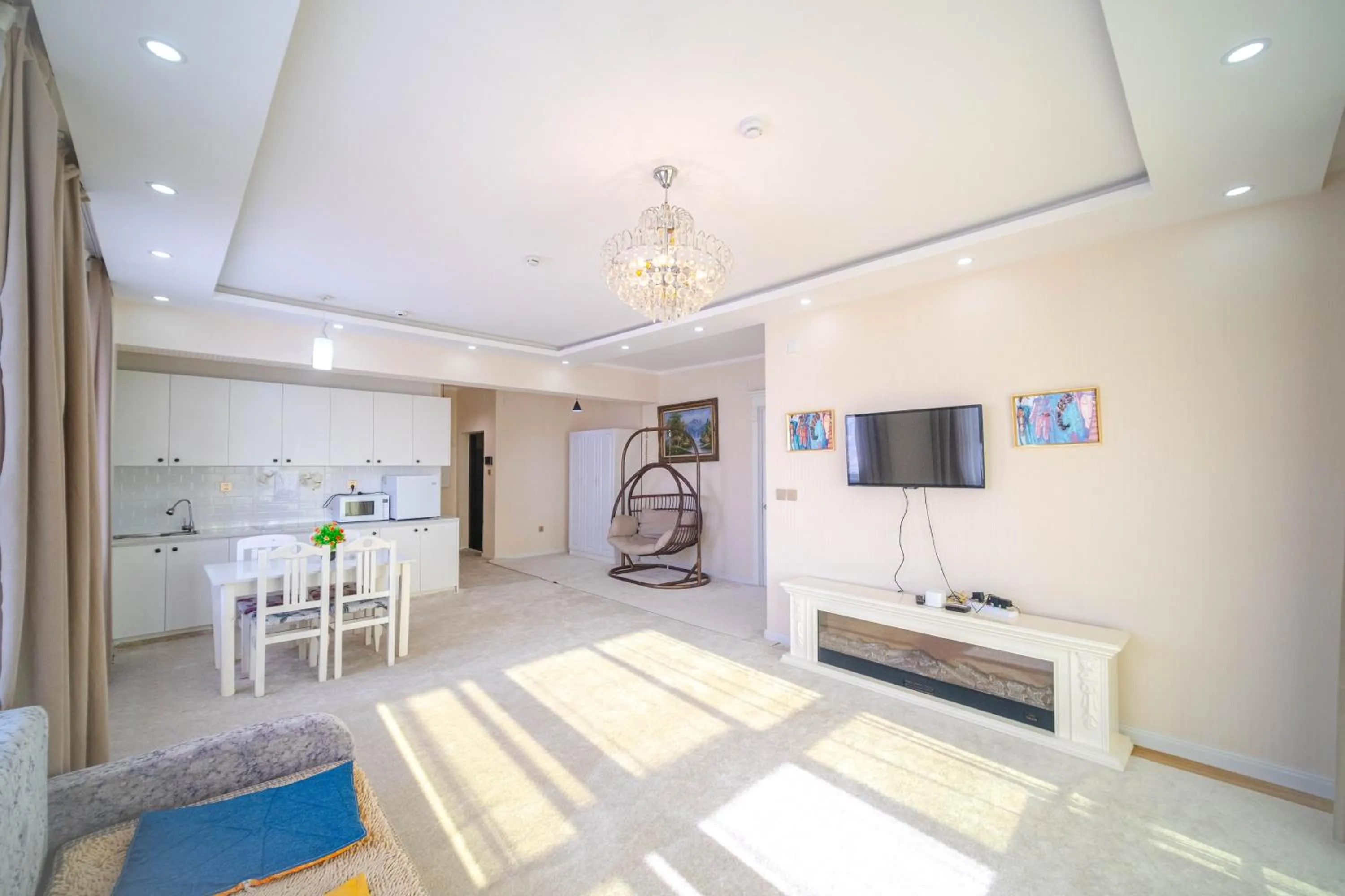 Eagle Town Serviced Apartment