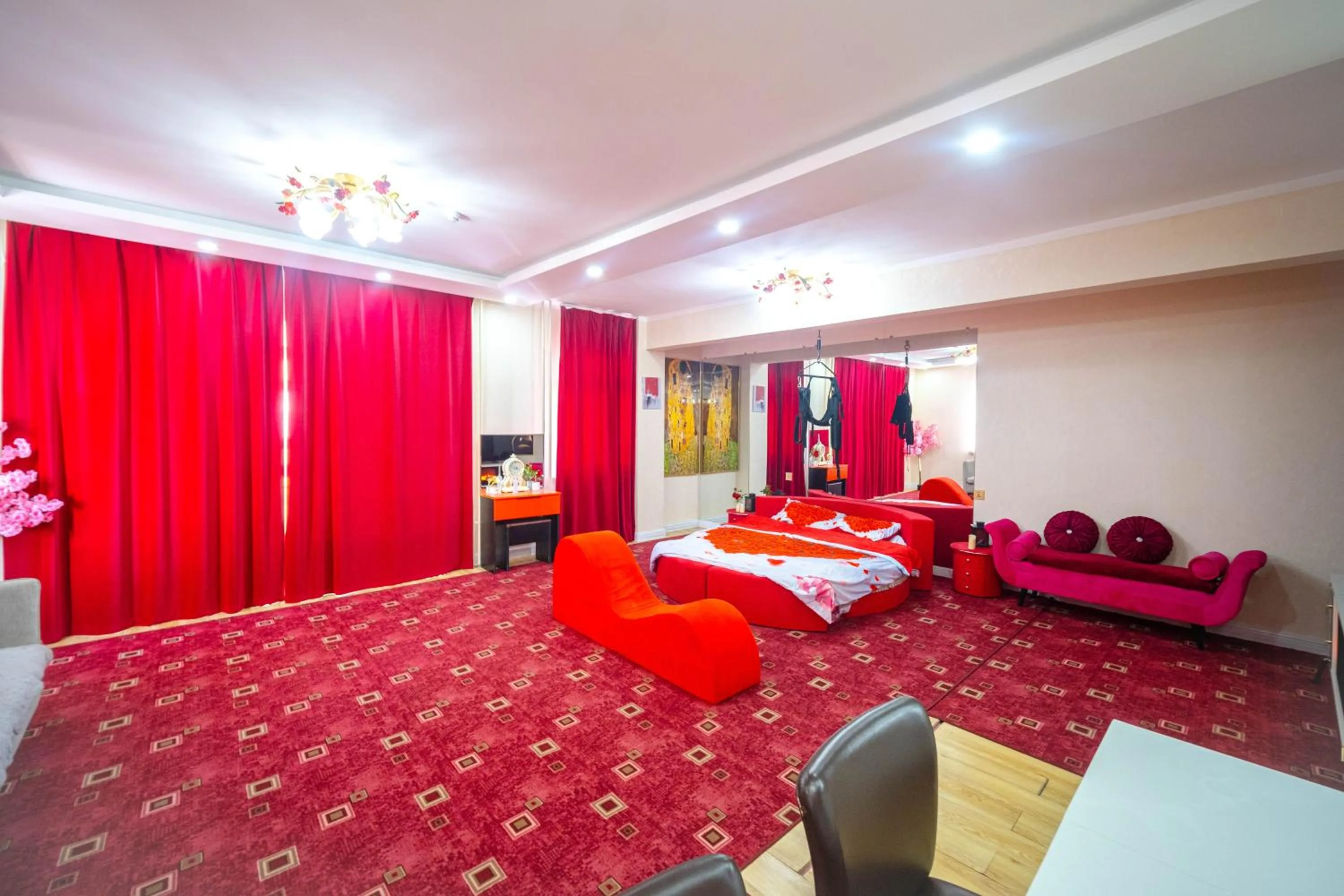 Bed in Eagle Town Serviced Apartment