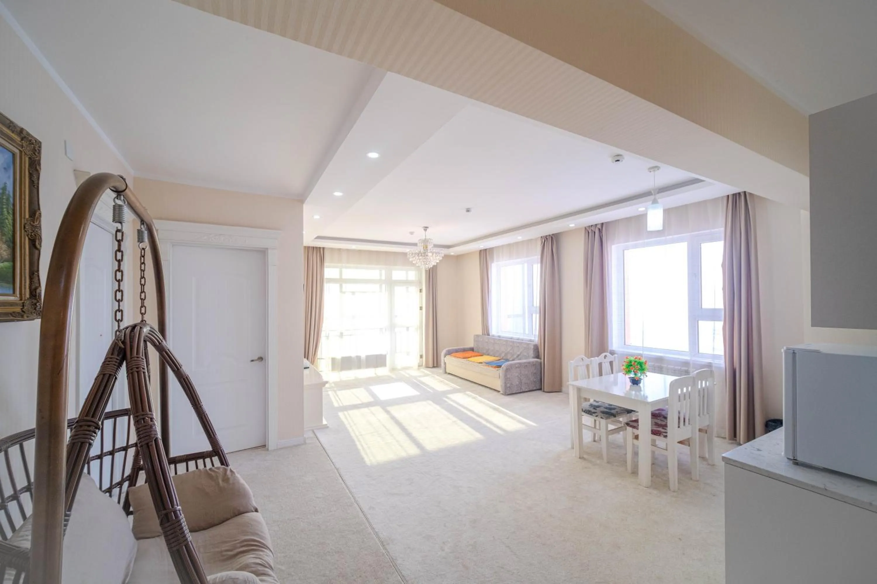 Eagle Town Serviced Apartment