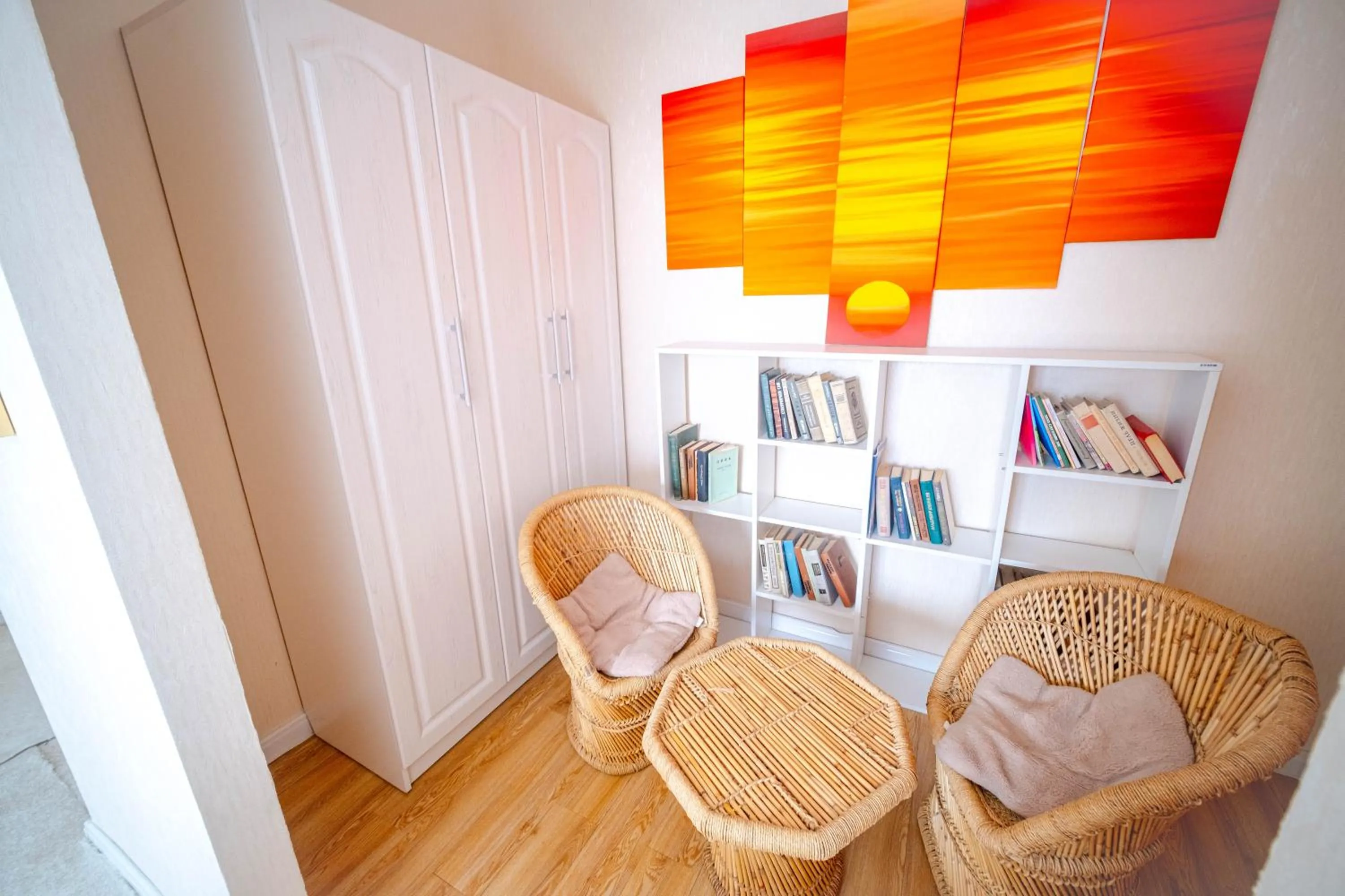 Eagle Town Serviced Apartment